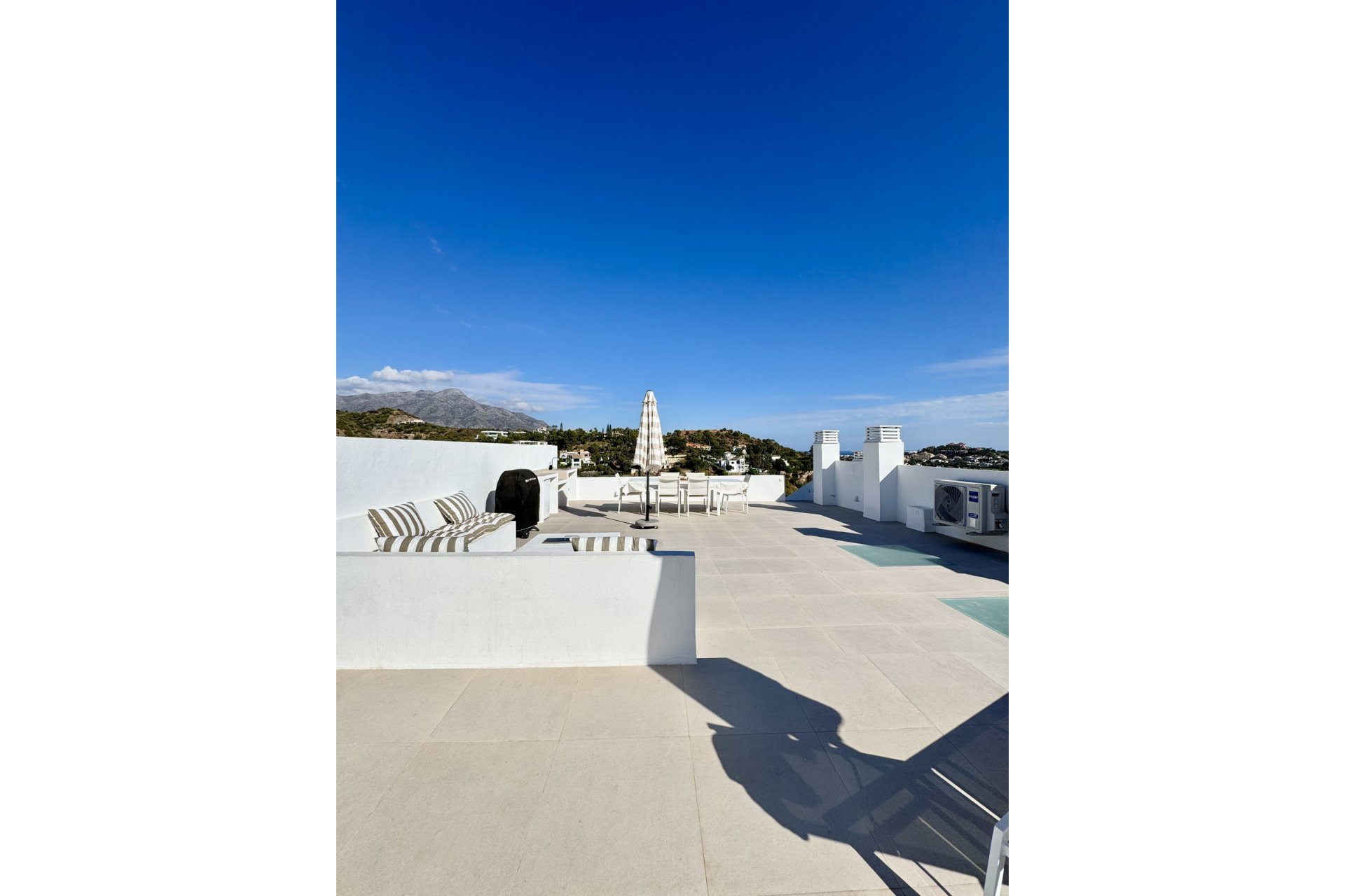 Resale - Apartment - Penthouse - Benahavís - La Quinta