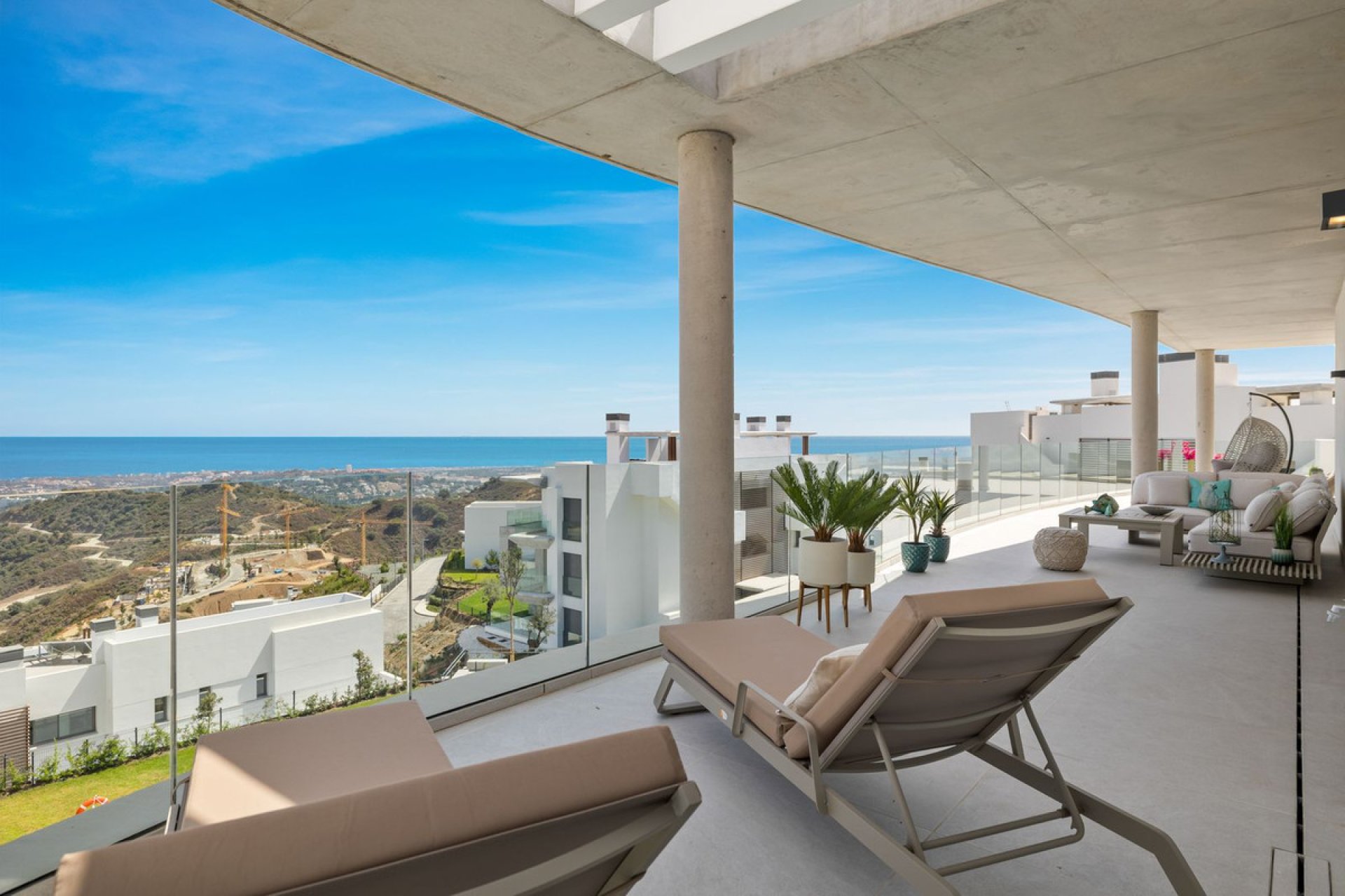 Resale - Apartment - Penthouse - Benahavís - La Quinta