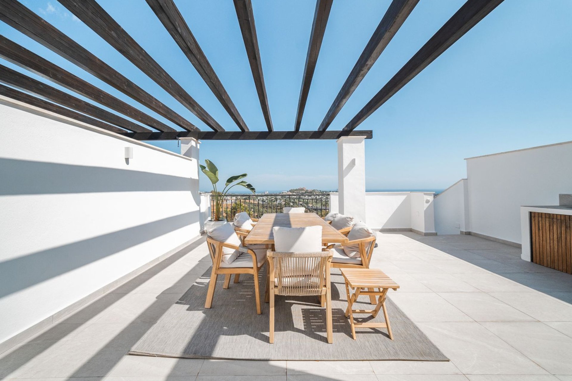 Resale - Apartment - Penthouse - Benahavís - La Quinta