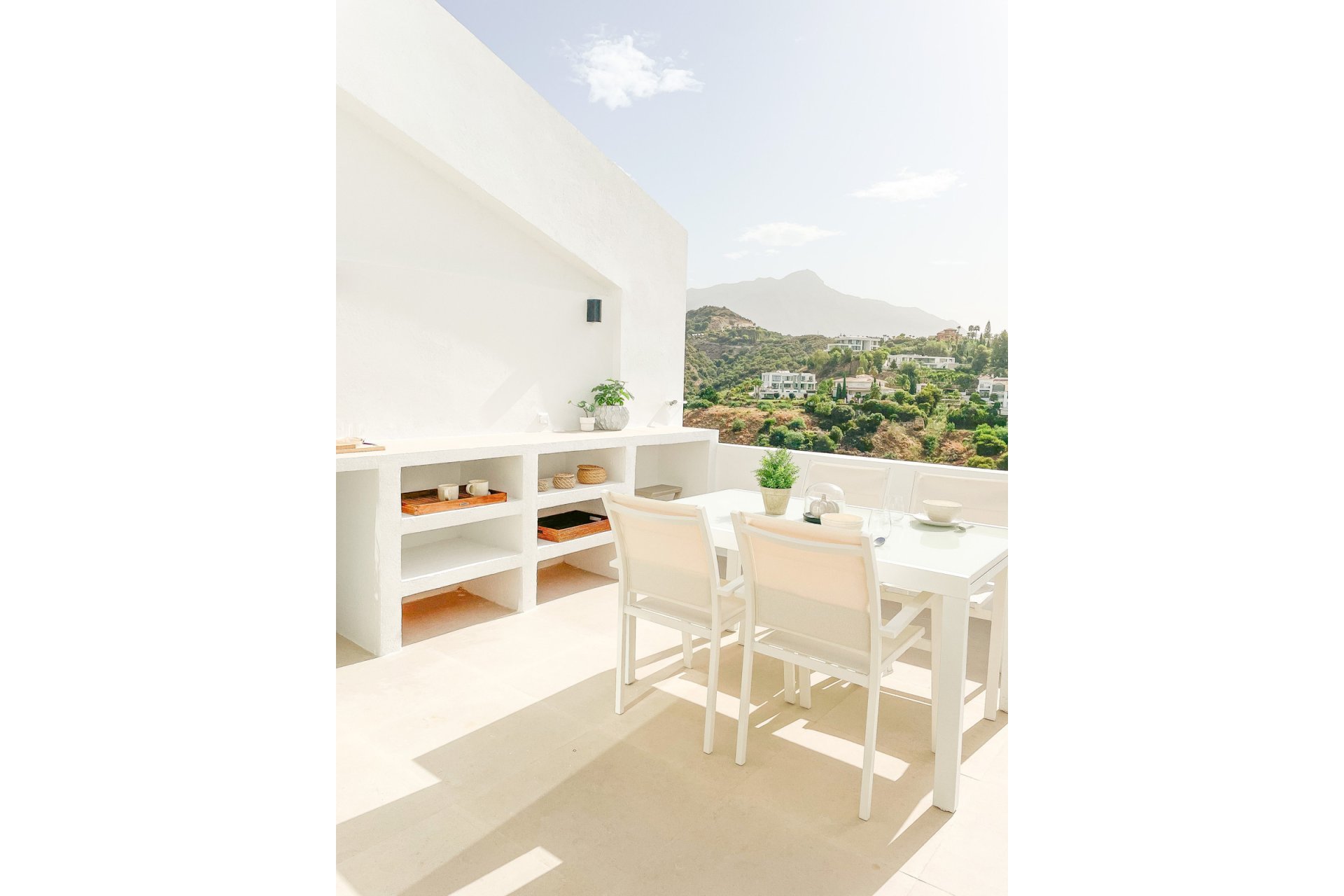 Resale - Apartment - Penthouse - Benahavís - La Quinta