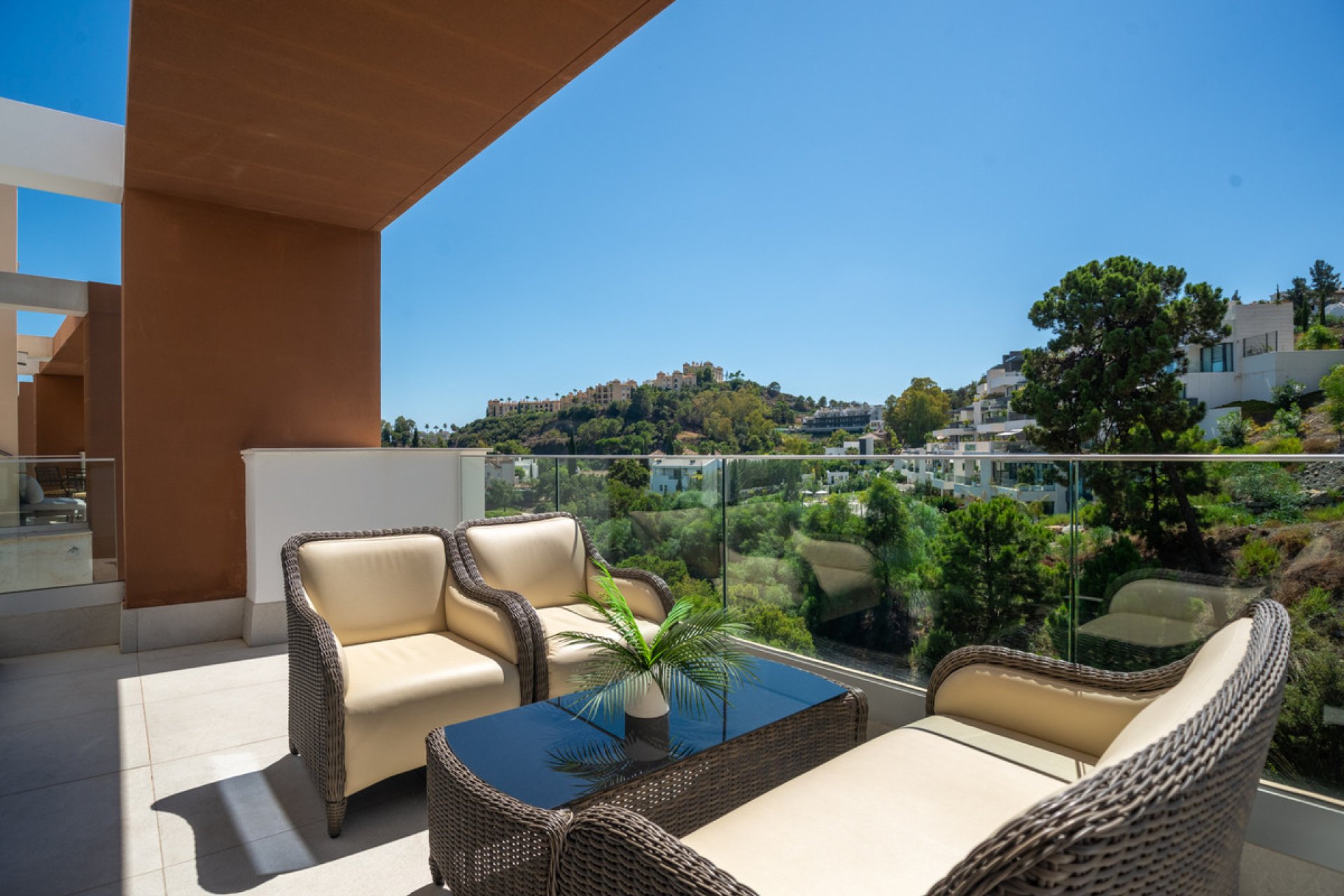 Resale - Apartment - Penthouse - Benahavís - La Quinta