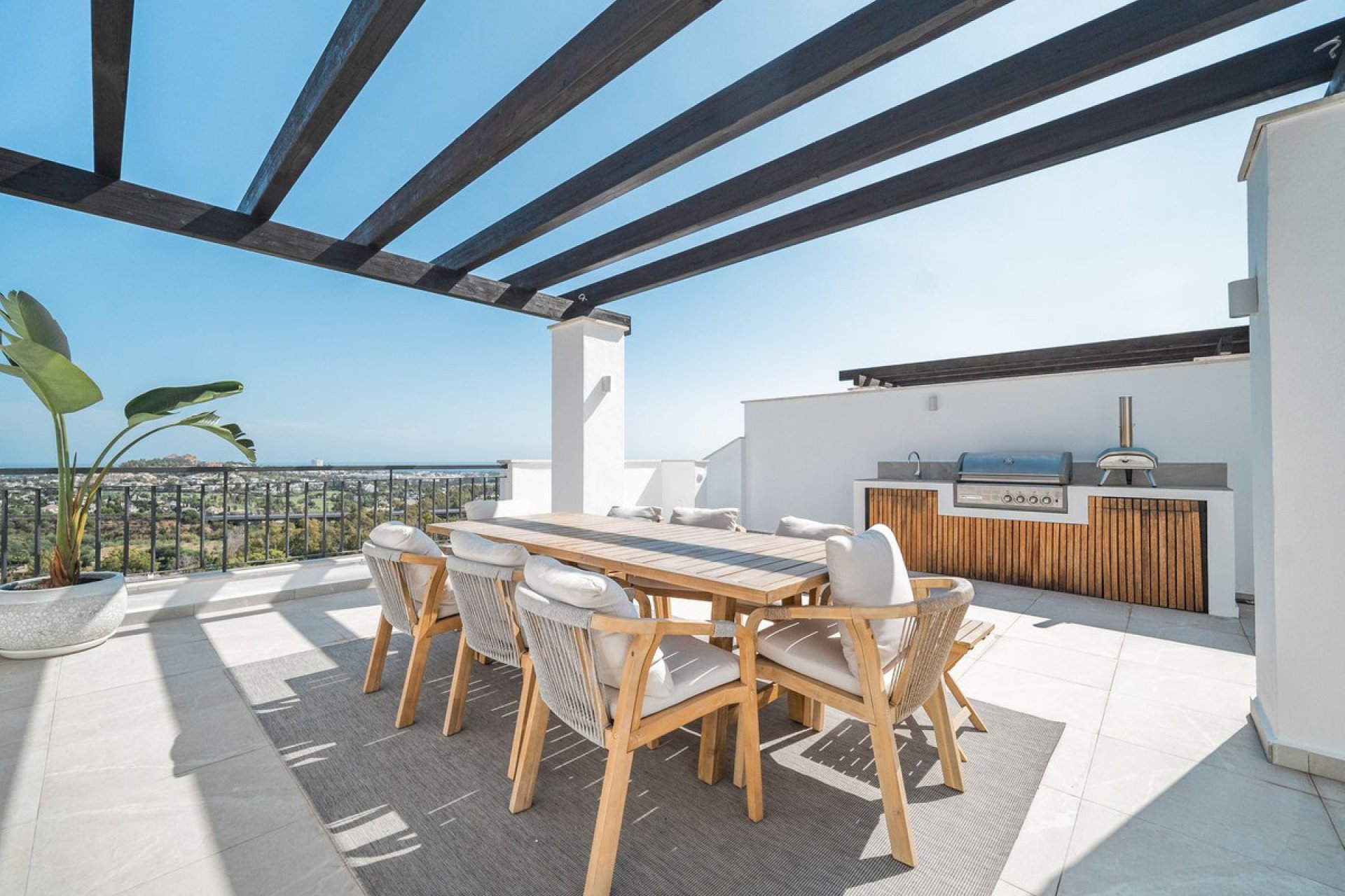 Resale - Apartment - Penthouse - Benahavís - La Quinta