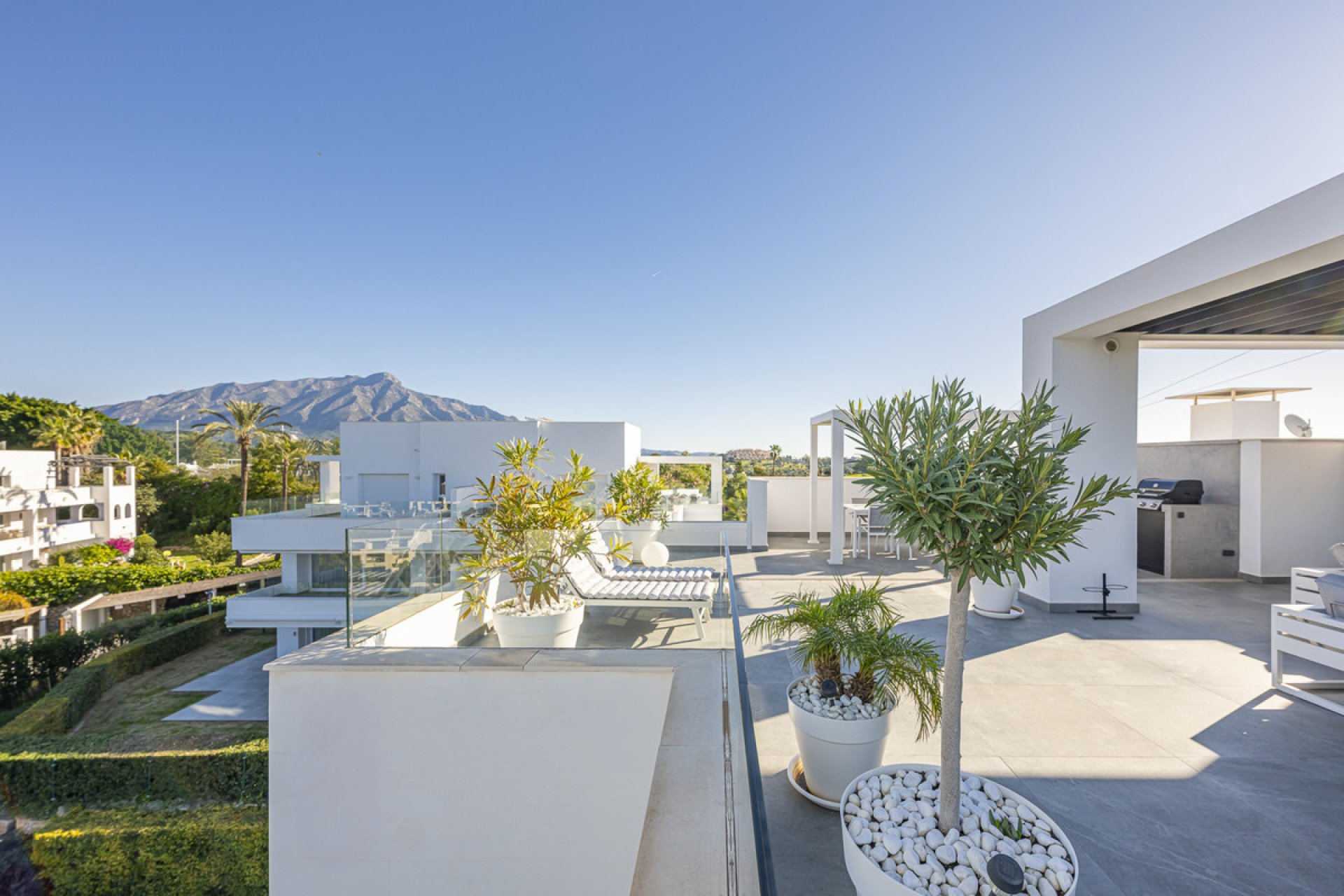 Resale - Apartment - Penthouse - Benahavís - La Quinta