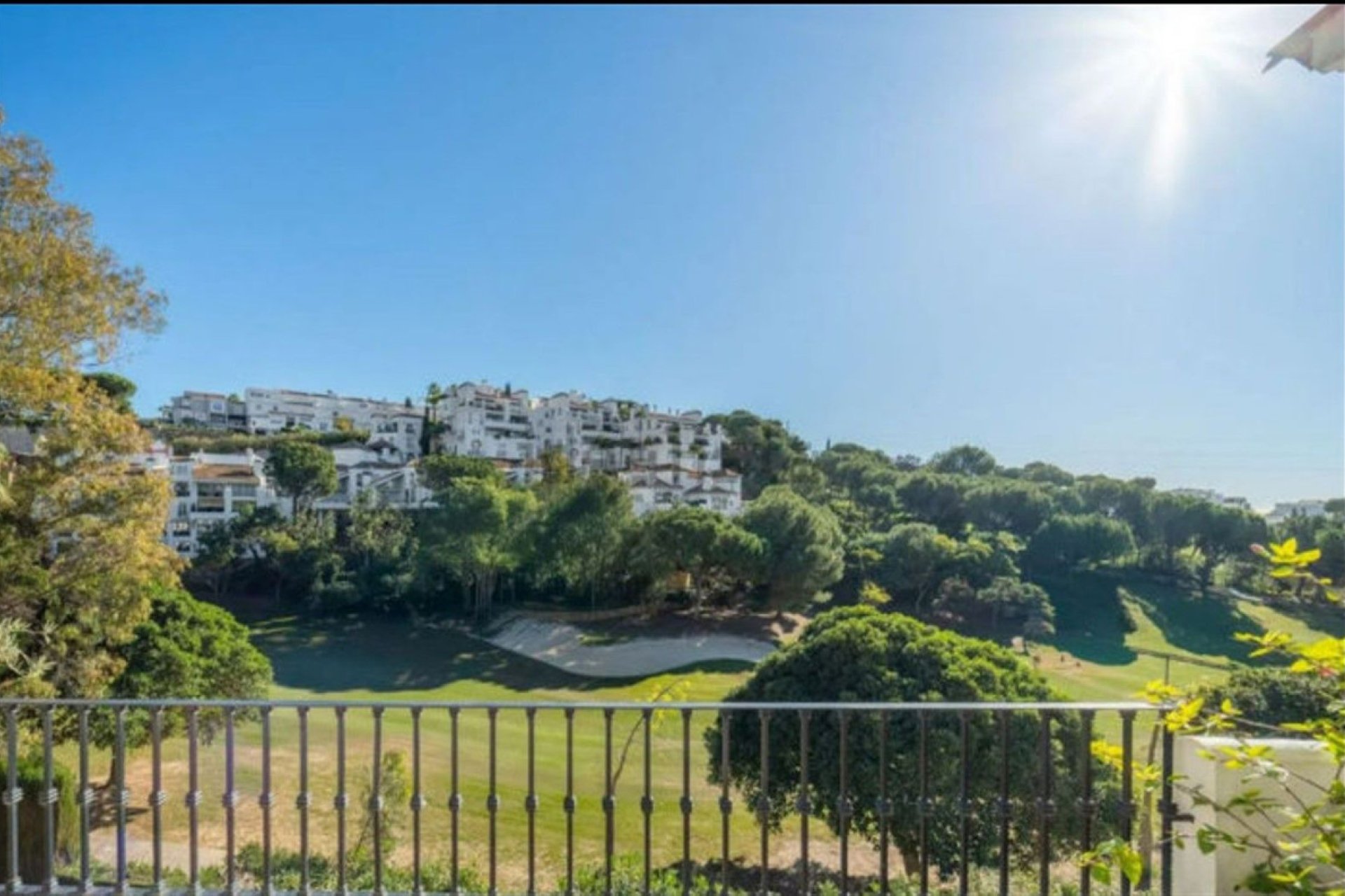 Resale - Apartment - Penthouse - Benahavís - La Quinta