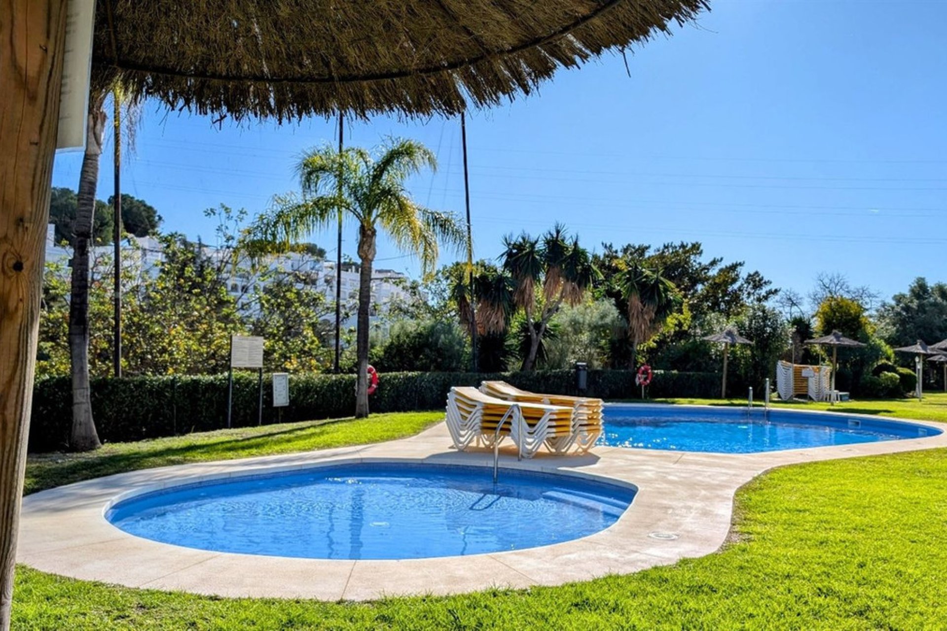 Resale - Apartment - Penthouse - Benahavís - La Quinta