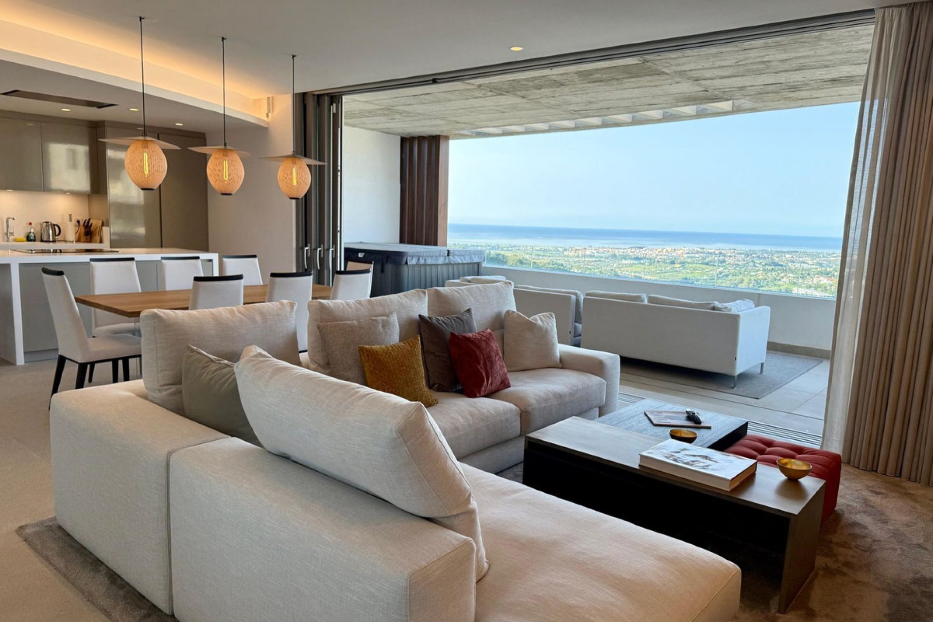 Resale - Apartment - Penthouse - Benahavís - La Quinta