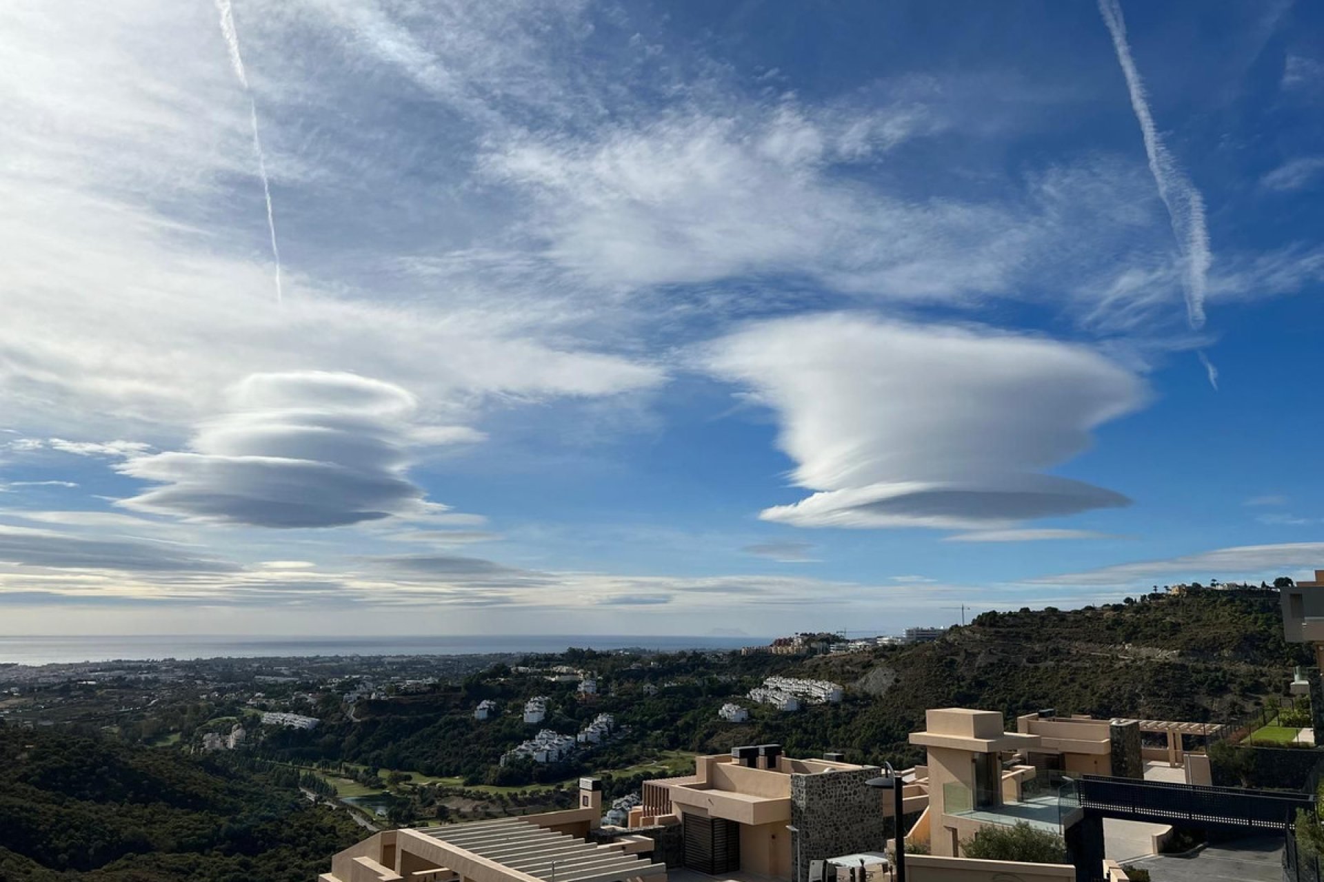 Resale - Apartment - Penthouse - Benahavís - La Quinta