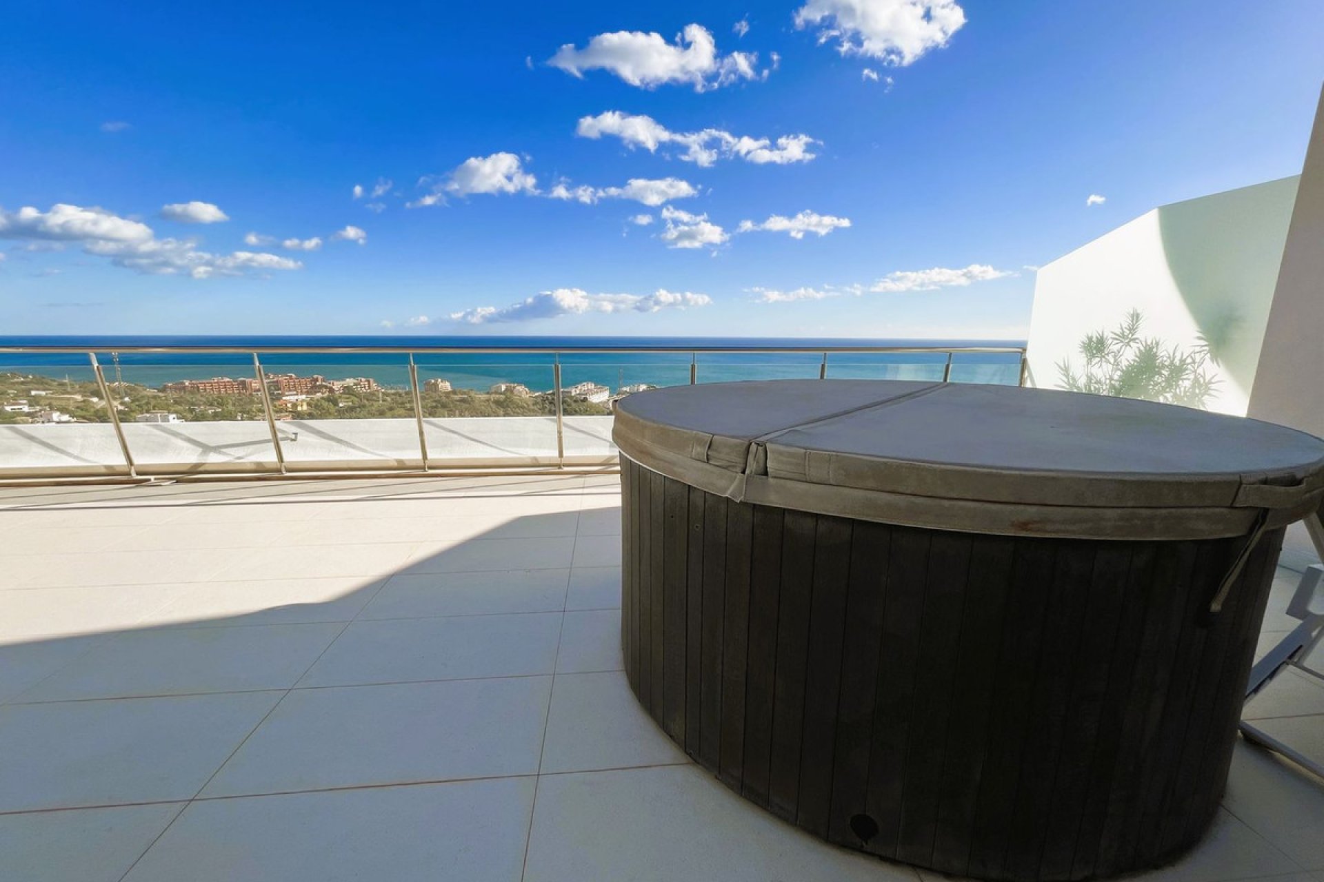 Resale - Apartment - Penthouse - Benalmádena - Benalmadena Centro