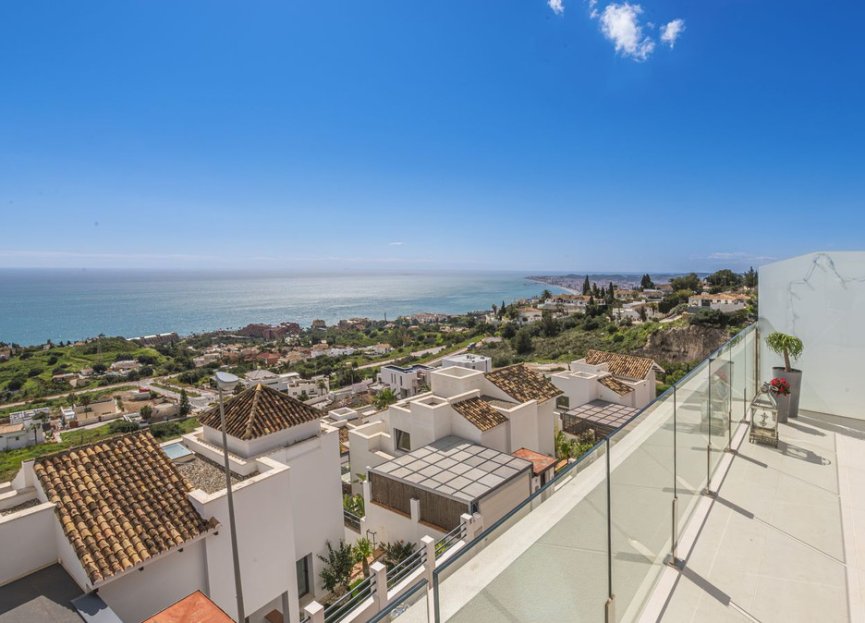 Resale - Apartment - Penthouse - Benalmádena - Benalmadena Centro