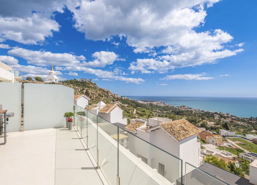 Resale - Apartment - Penthouse - Benalmádena - Benalmadena Centro