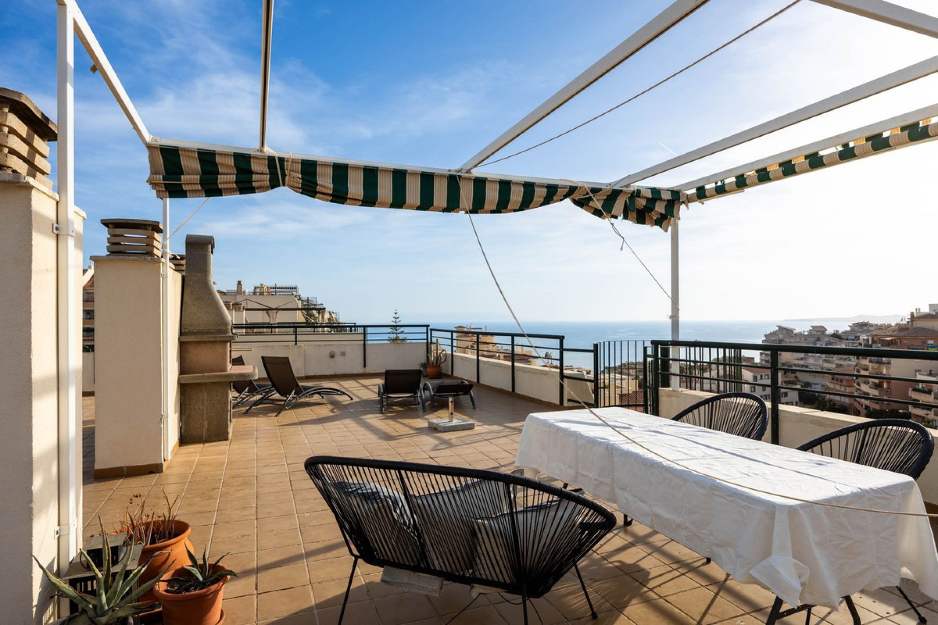 Resale - Apartment - Penthouse - Benalmádena - Benalmadena Costa