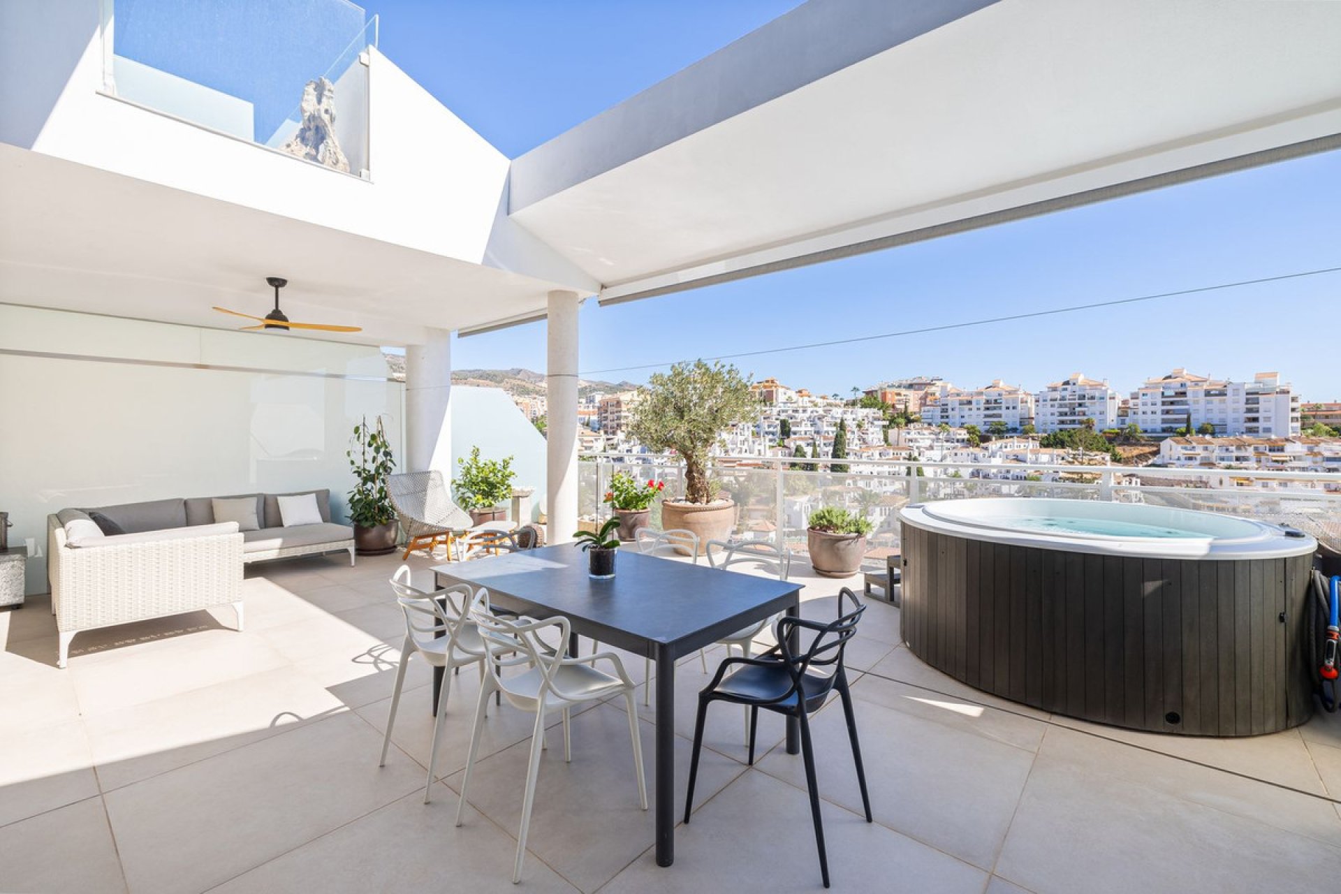 Resale - Apartment - Penthouse - Benalmádena - Benalmadena Costa