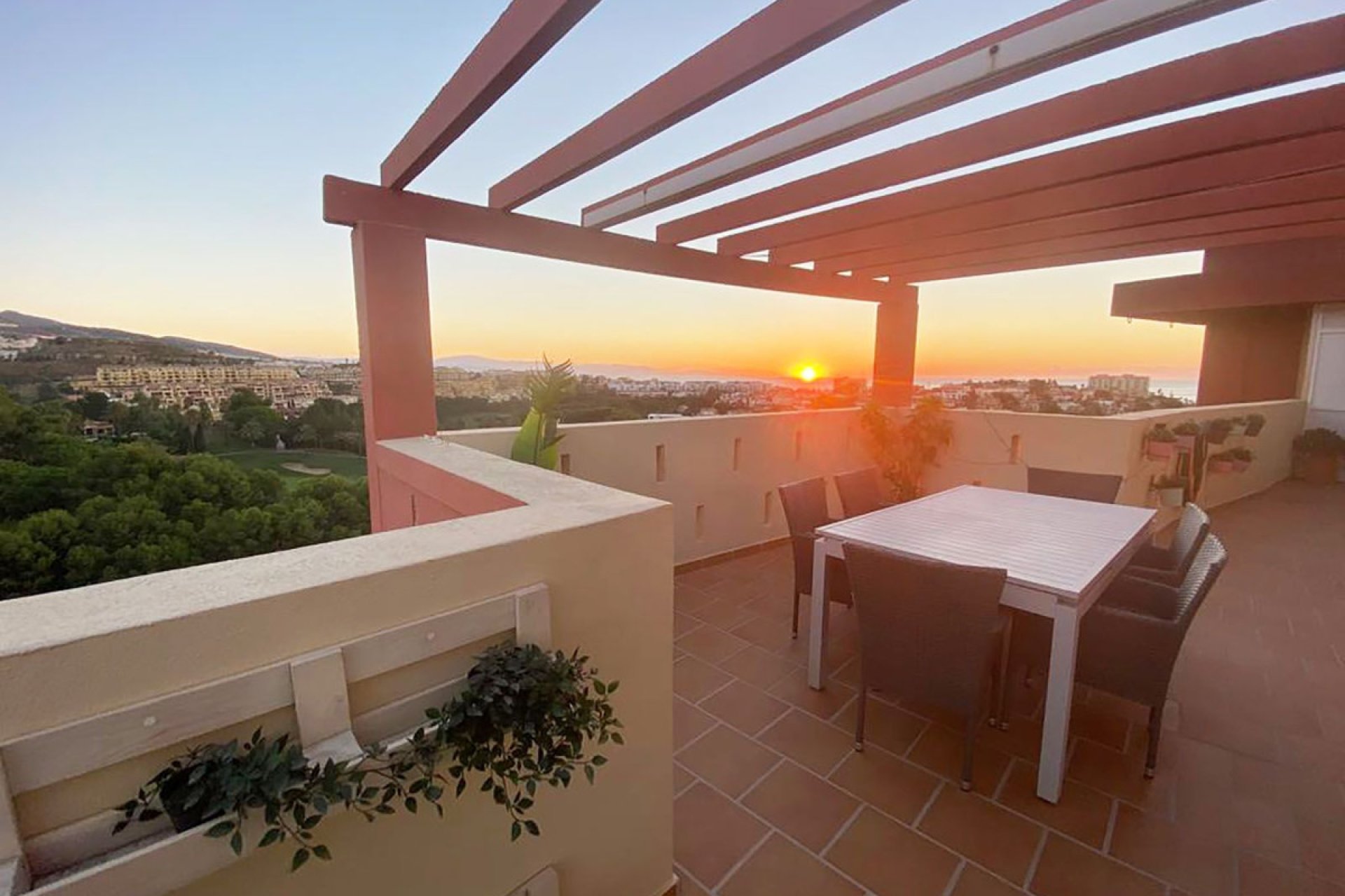 Resale - Apartment - Penthouse - Benalmádena - Benalmadena Costa