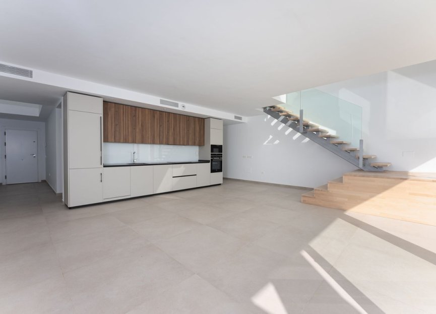 Resale - Apartment - Penthouse - Benalmádena - Benalmadena Pueblo