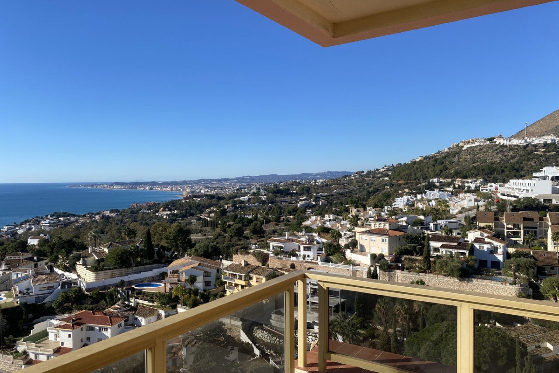 Resale - Apartment - Penthouse - Benalmádena - Torremuelle