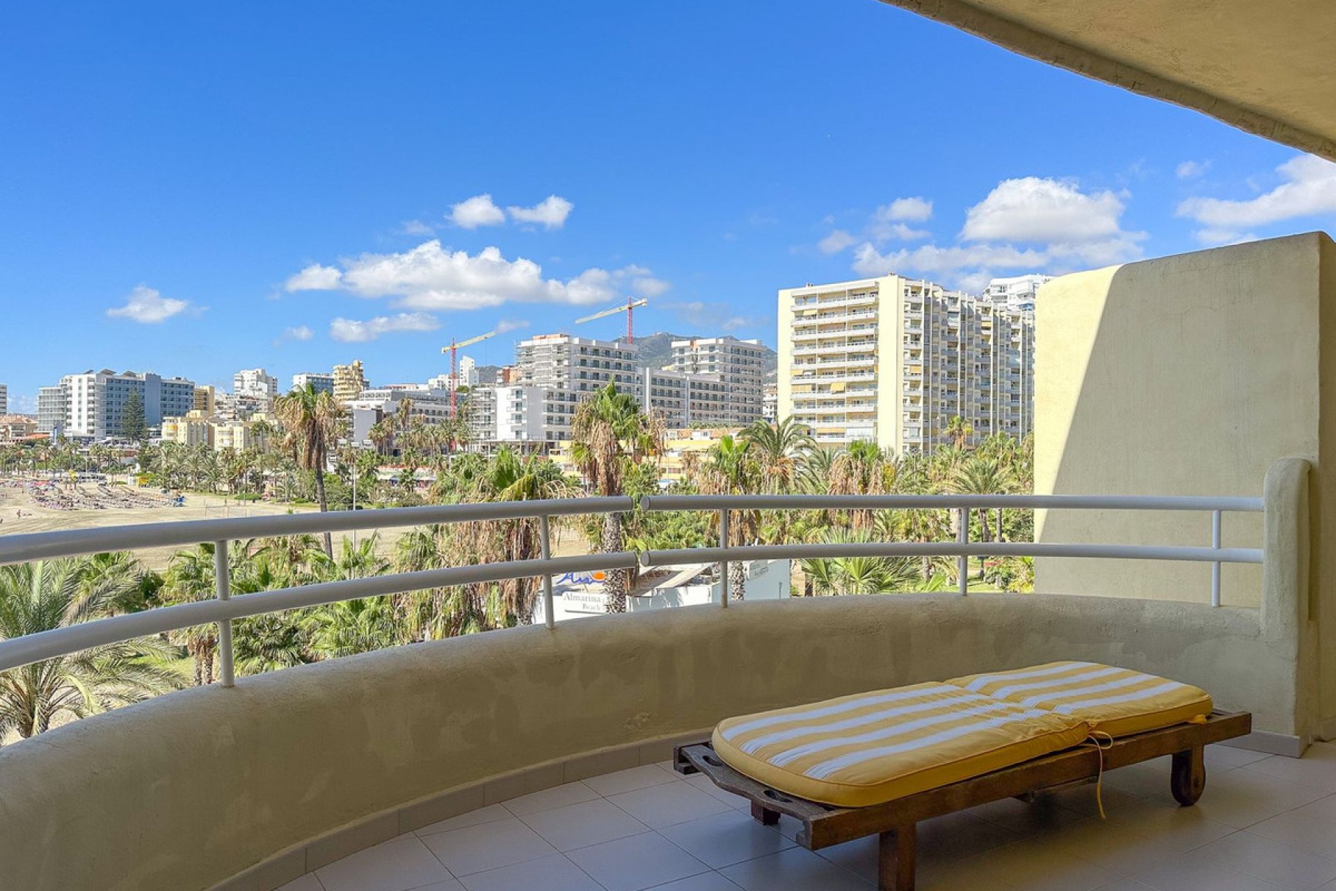 Resale - Apartment - Penthouse Duplex - Benalmádena - Benalmadena Costa