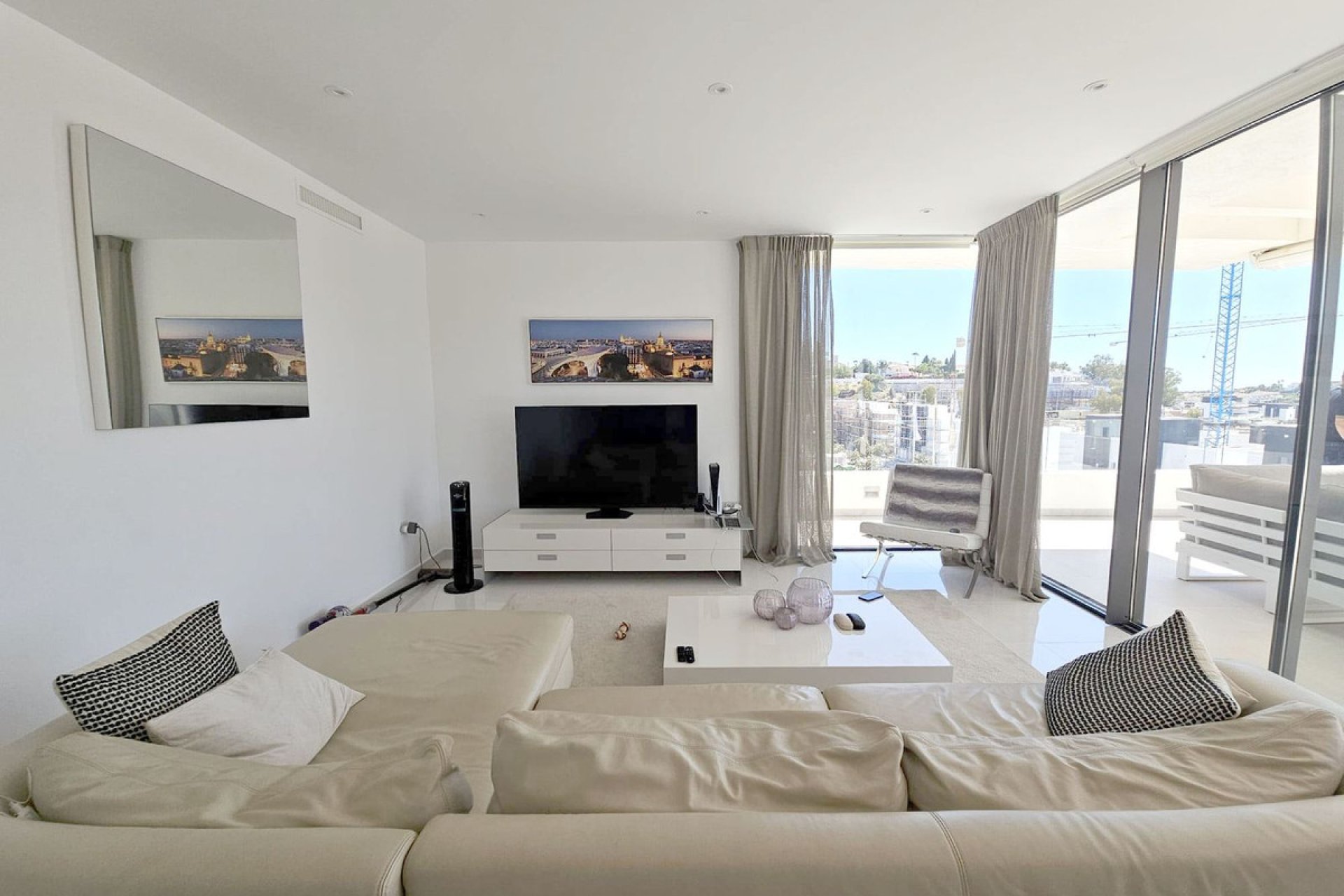 Resale - Apartment - Penthouse Duplex - Estepona - Atalaya