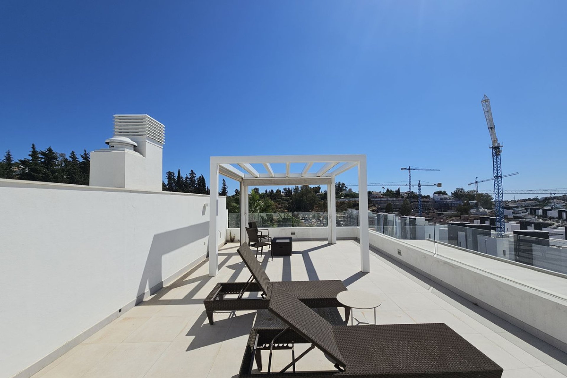 Resale - Apartment - Penthouse Duplex - Estepona - Atalaya