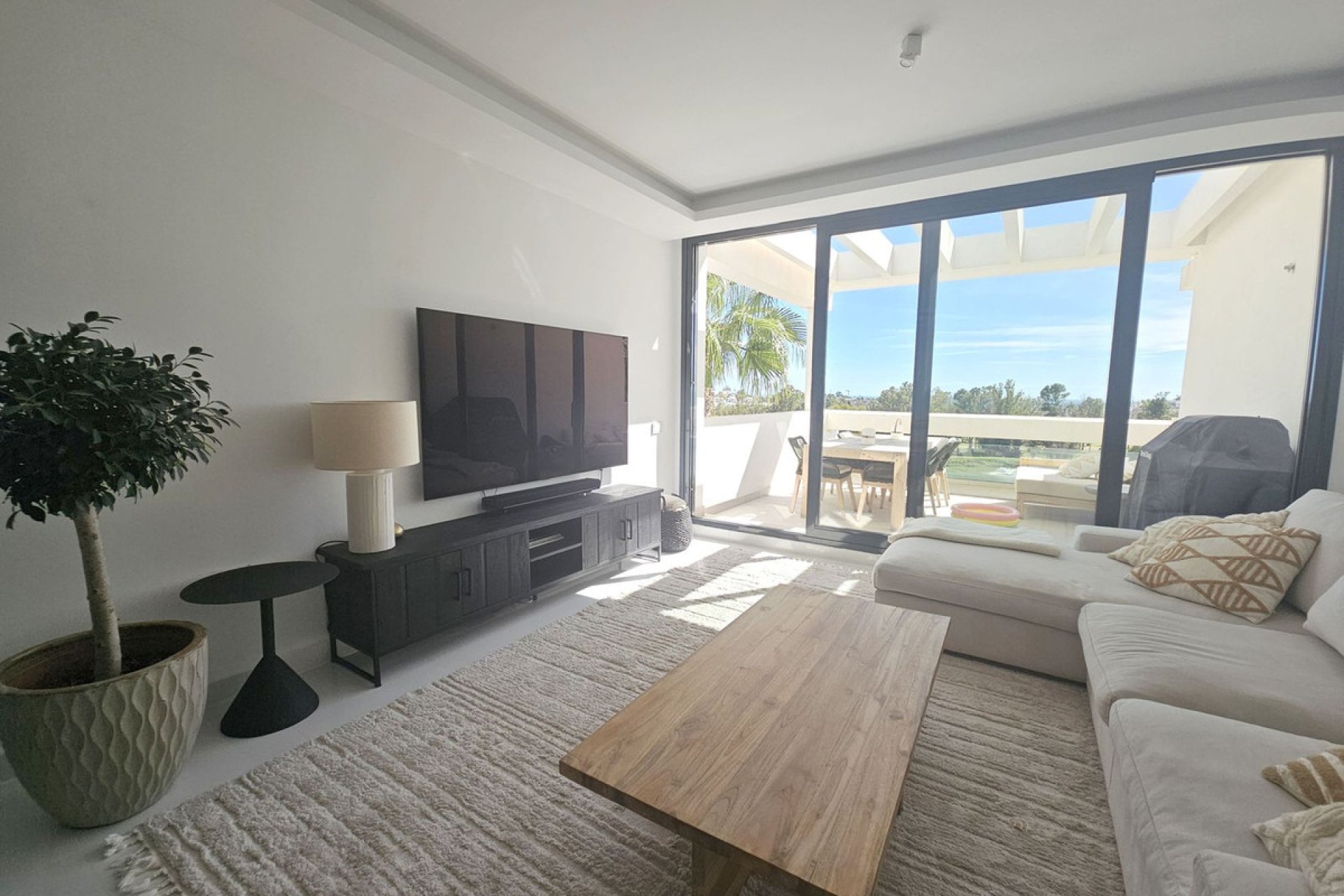 Resale - Apartment - Penthouse Duplex - Estepona - Atalaya