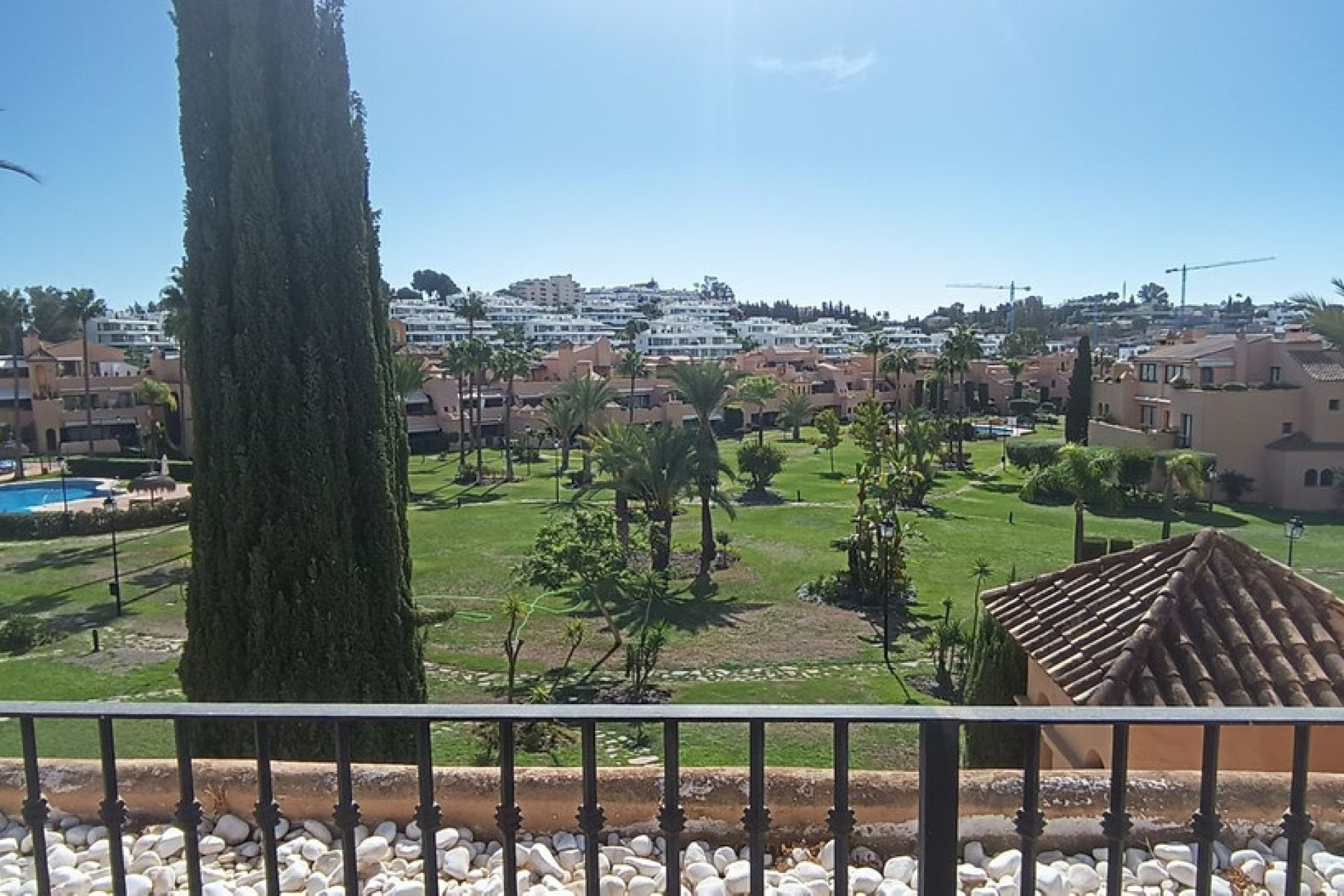 Resale - Apartment - Penthouse Duplex - Estepona - Atalaya