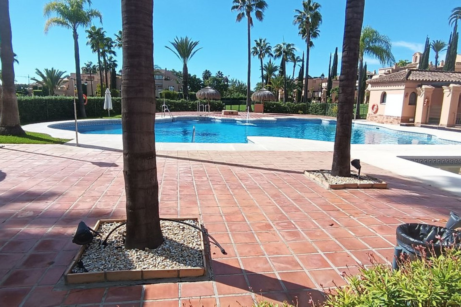 Resale - Apartment - Penthouse Duplex - Estepona - Atalaya