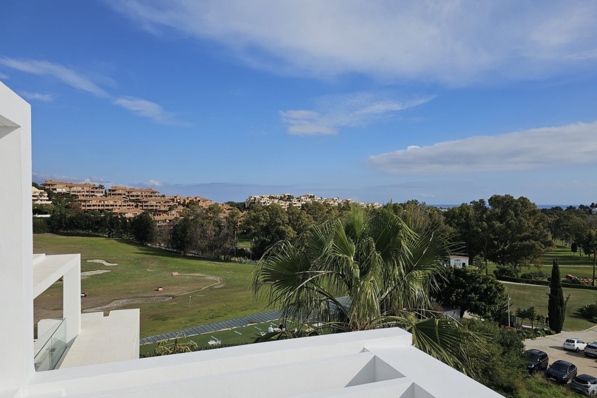 Resale - Apartment - Penthouse Duplex - Estepona - Atalaya