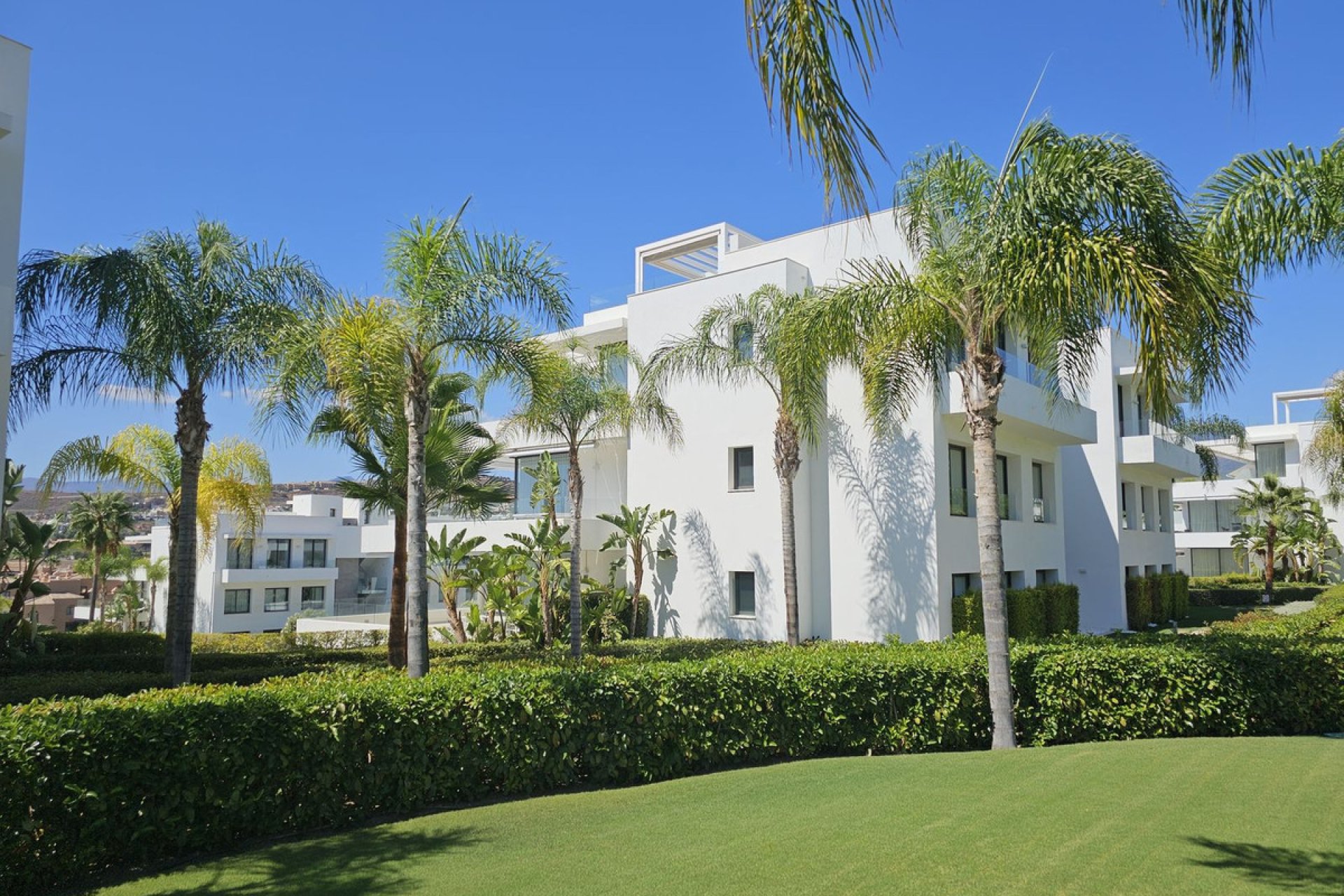 Resale - Apartment - Penthouse Duplex - Estepona - Atalaya