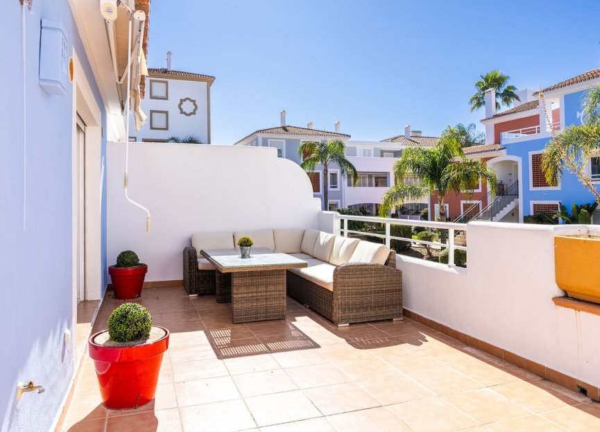 Resale - Apartment - Penthouse Duplex - Estepona - Atalaya