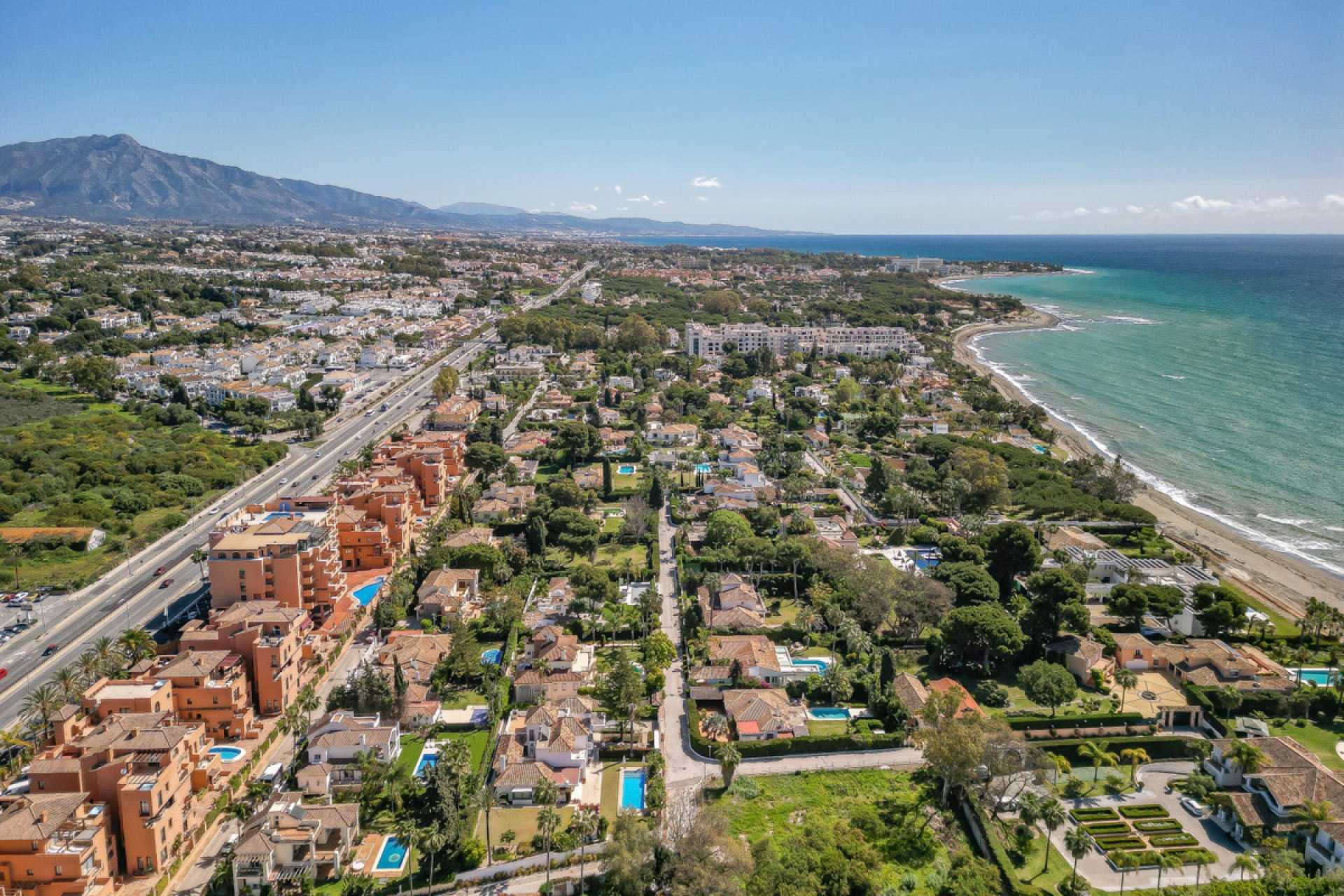 Resale - Apartment - Penthouse Duplex - Estepona - Benamara