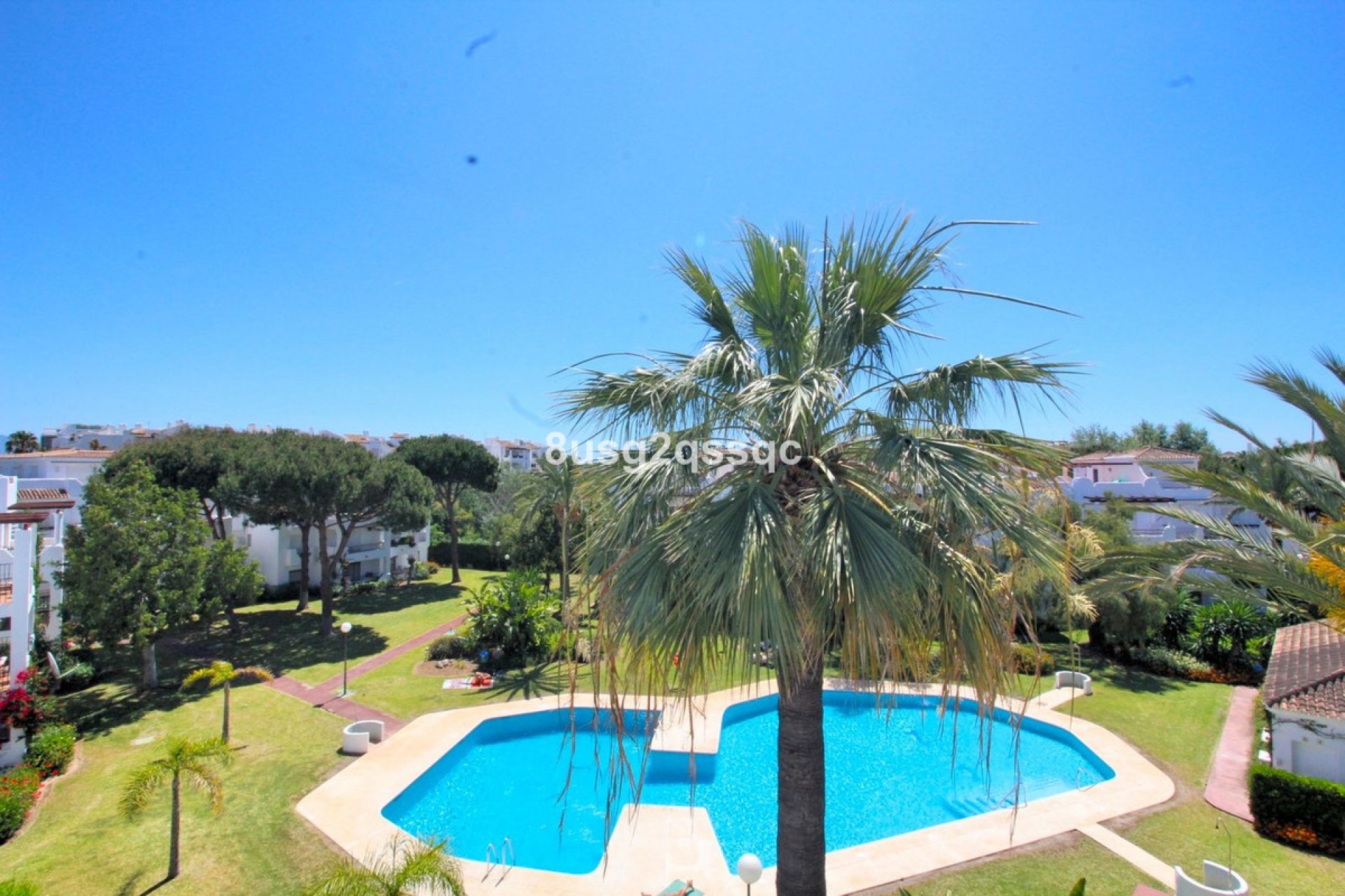 Resale - Apartment - Penthouse Duplex - Estepona - Costalita