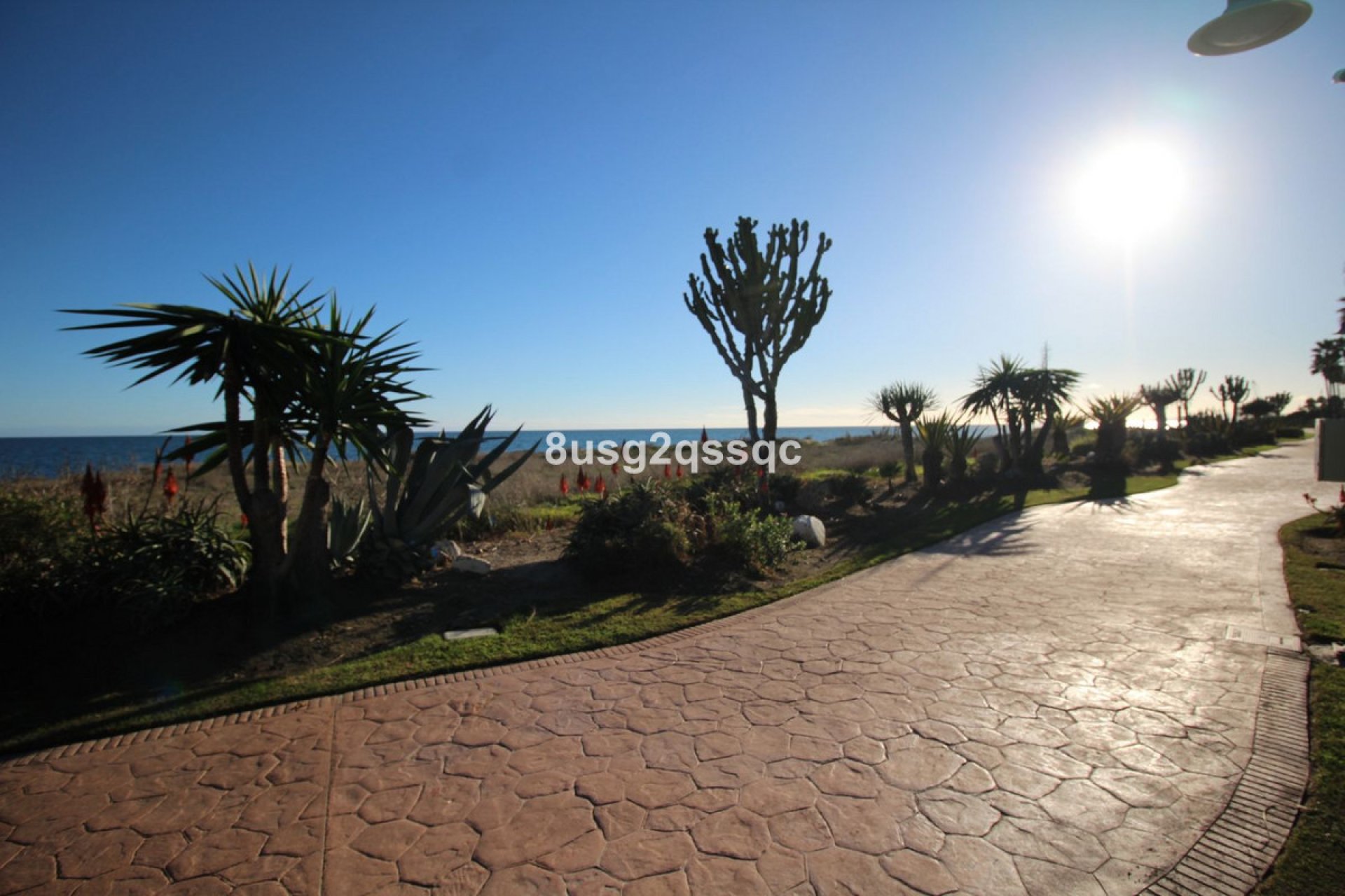 Resale - Apartment - Penthouse Duplex - Estepona - Costalita