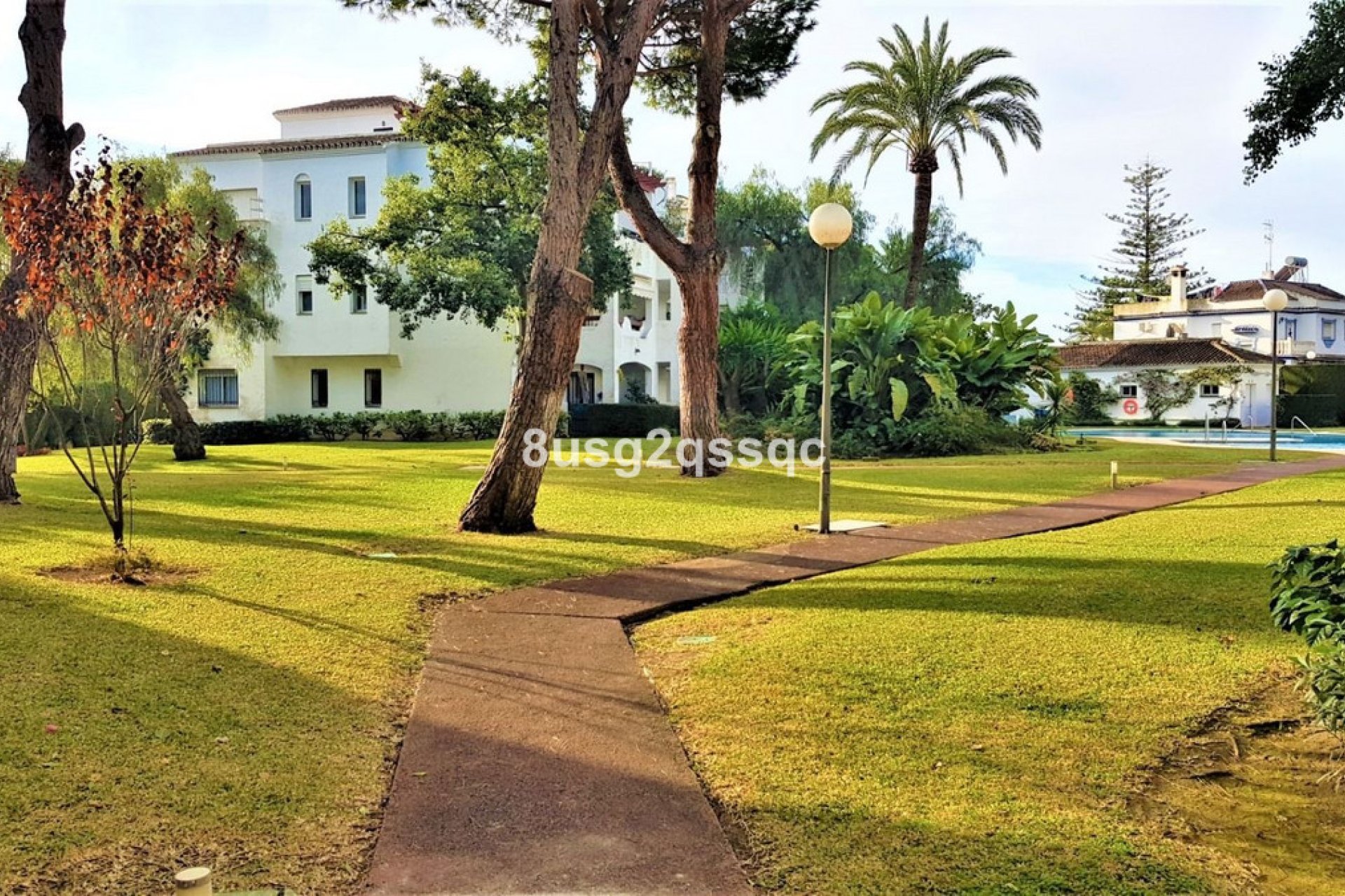 Resale - Apartment - Penthouse Duplex - Estepona - Costalita