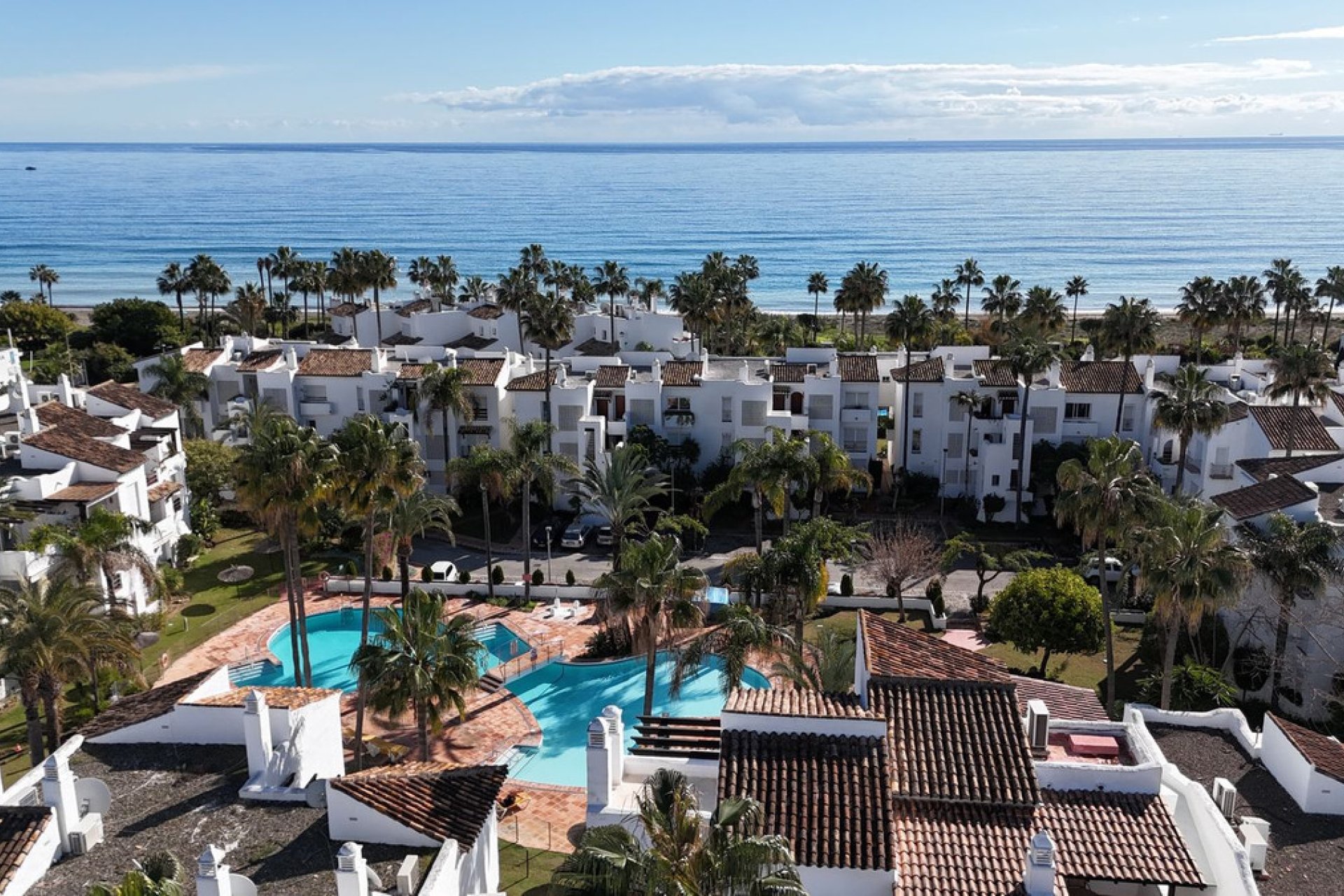 Resale - Apartment - Penthouse Duplex - Estepona - Costalita