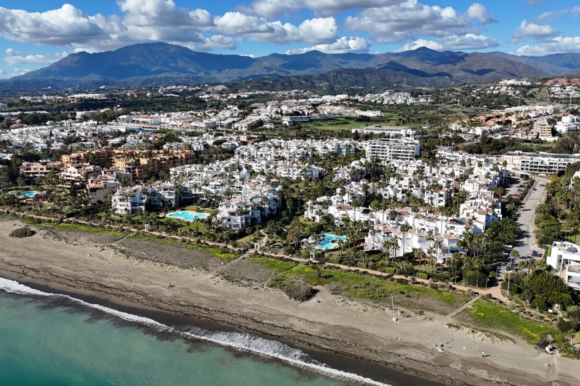 Resale - Apartment - Penthouse Duplex - Estepona - Costalita