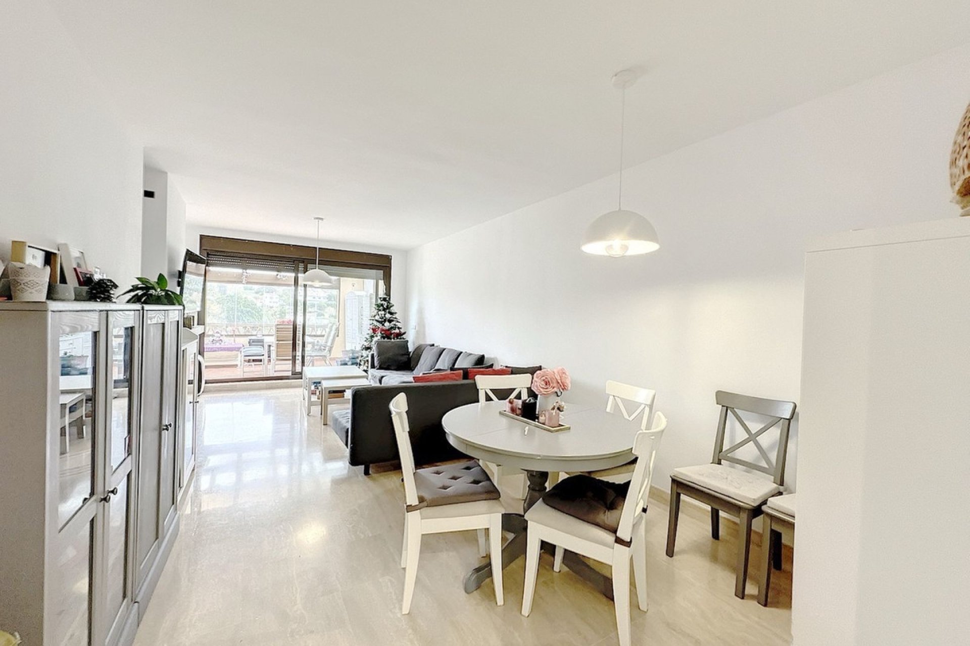 Resale - Apartment - Penthouse Duplex - Estepona - Estepona Centro