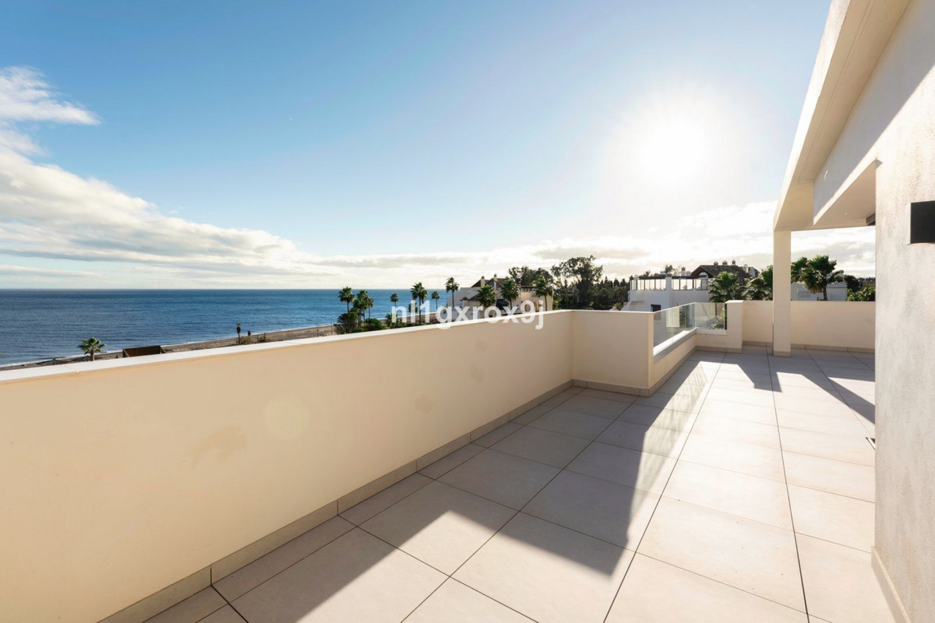 Resale - Apartment - Penthouse Duplex - Estepona - Estepona Centro