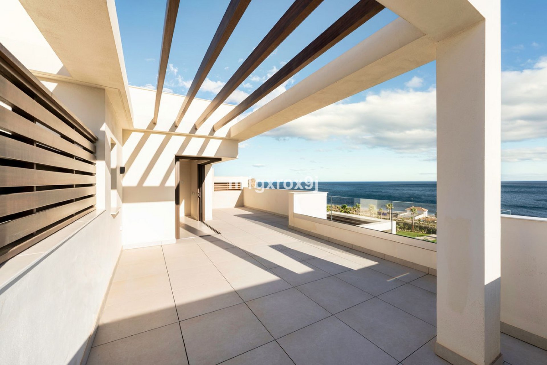 Resale - Apartment - Penthouse Duplex - Estepona - Estepona Centro