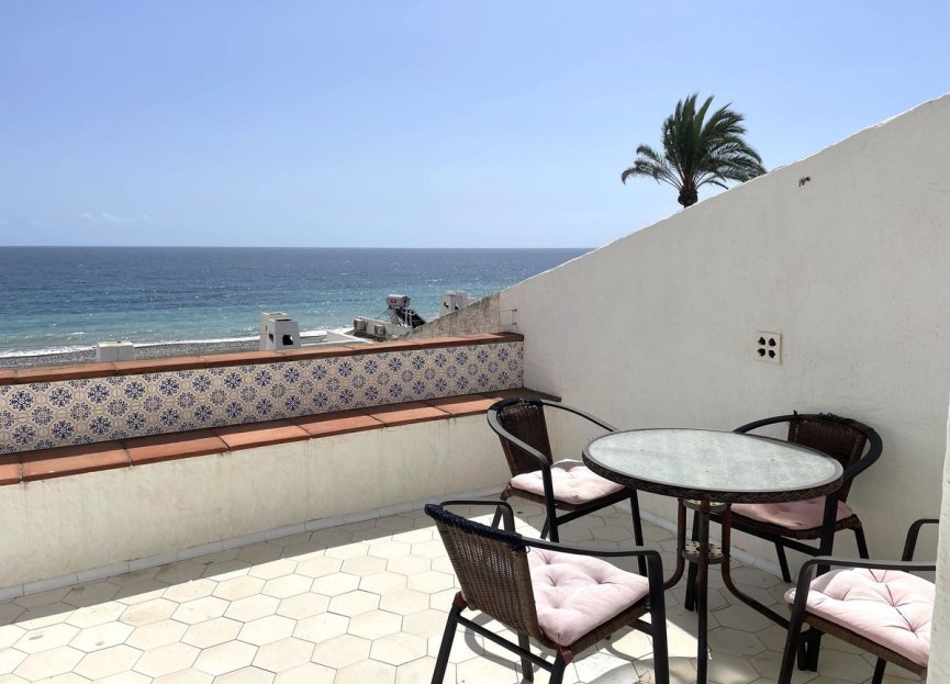 Resale - Apartment - Penthouse Duplex - Estepona - Estepona Centro