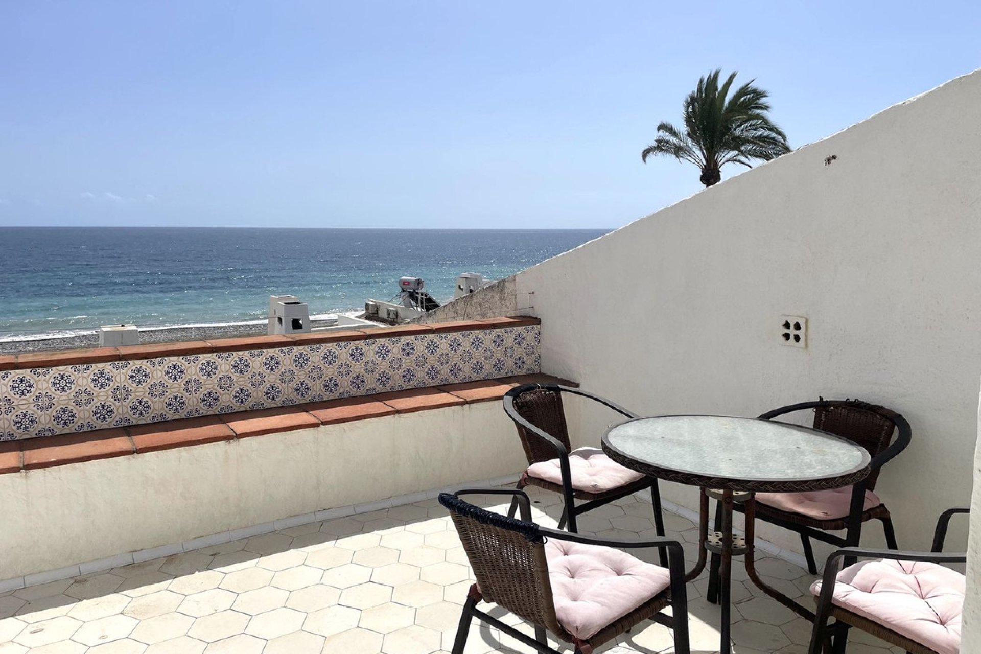 Resale - Apartment - Penthouse Duplex - Estepona - Estepona Centro