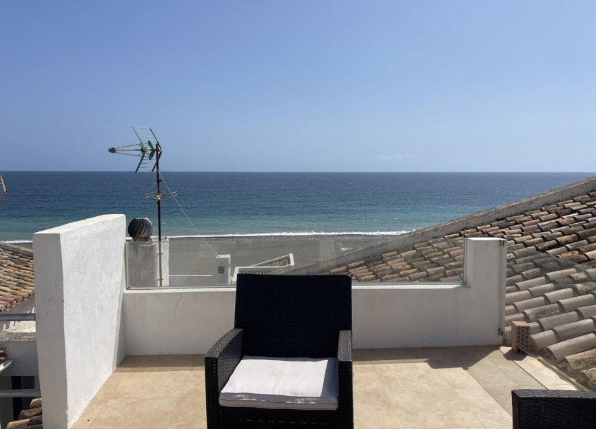 Resale - Apartment - Penthouse Duplex - Estepona - Estepona Centro