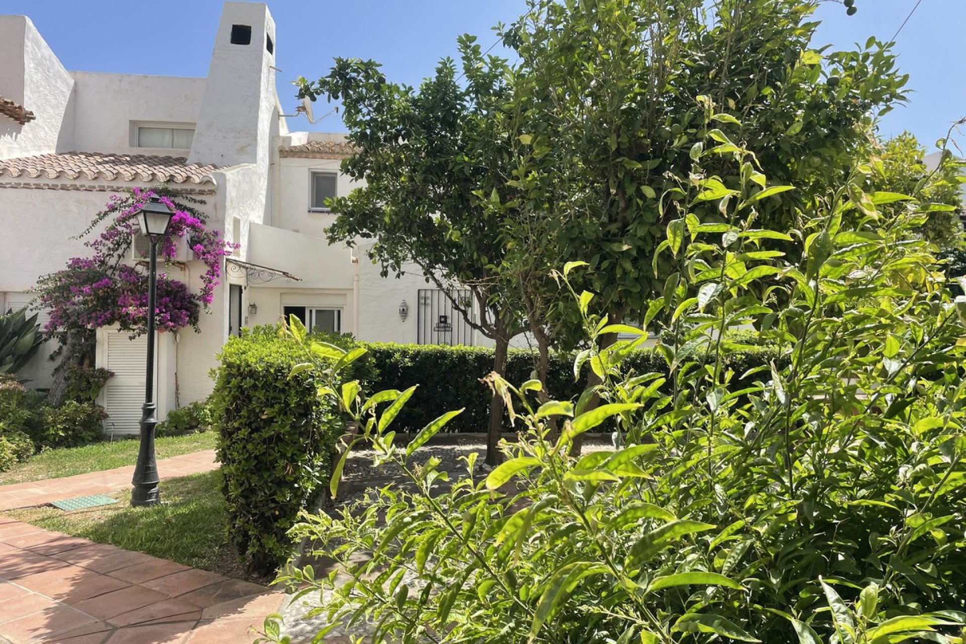 Resale - Apartment - Penthouse Duplex - Estepona - Estepona Centro