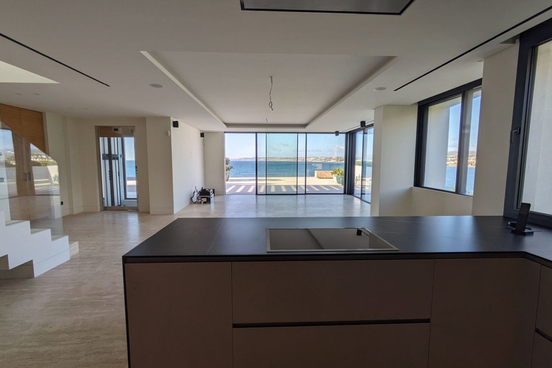 Resale - Apartment - Penthouse Duplex - Estepona - Estepona Centro