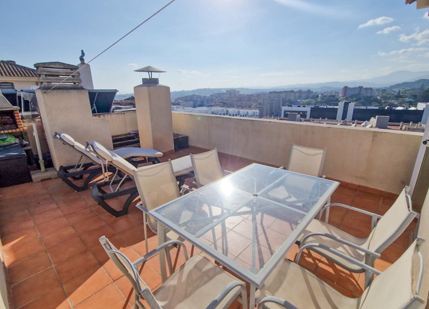 Resale - Apartment - Penthouse Duplex - Estepona - Estepona Centro