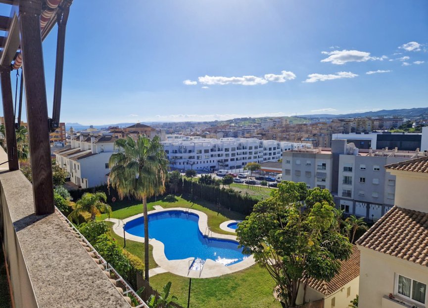 Resale - Apartment - Penthouse Duplex - Estepona - Estepona Centro