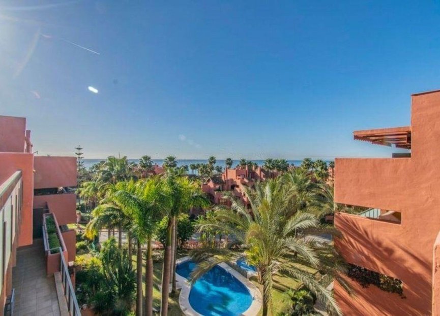 Resale - Apartment - Penthouse Duplex - Estepona - Estepona Centro