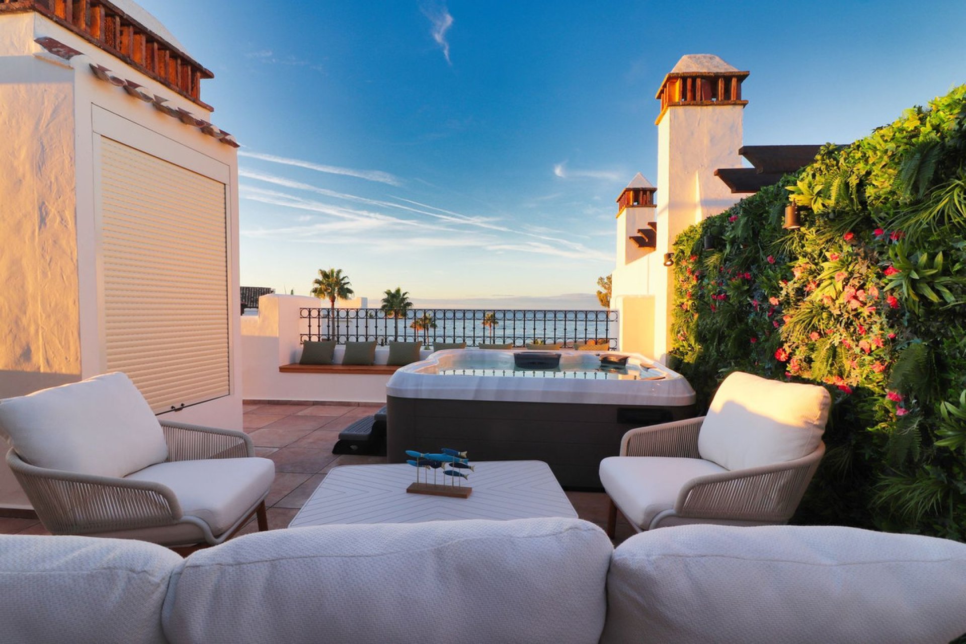 Resale - Apartment - Penthouse Duplex - Estepona - Estepona Centro