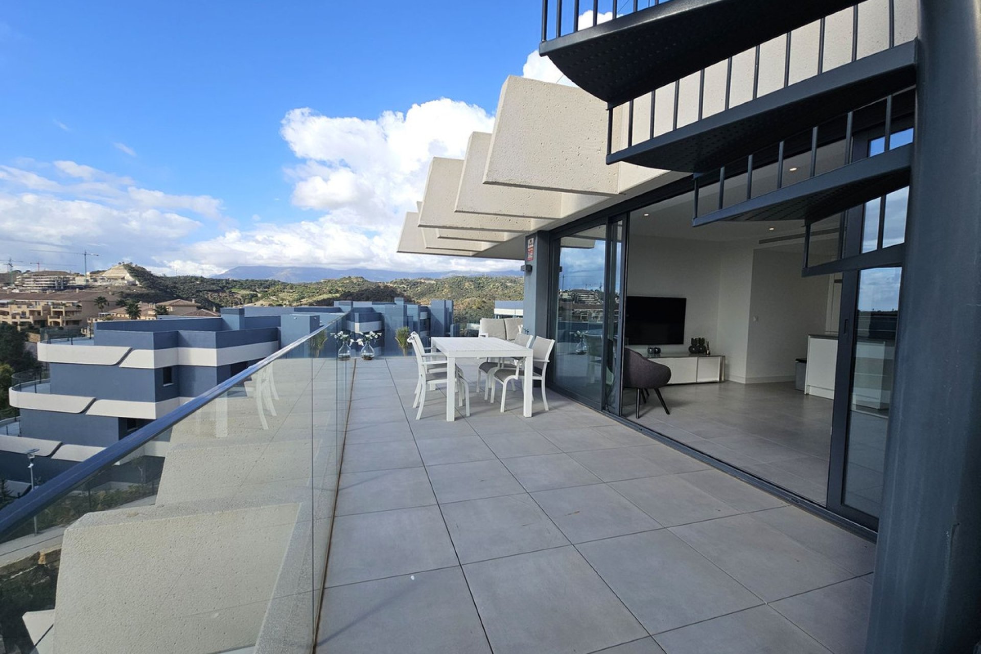 Resale - Apartment - Penthouse Duplex - Estepona - Estepona Centro