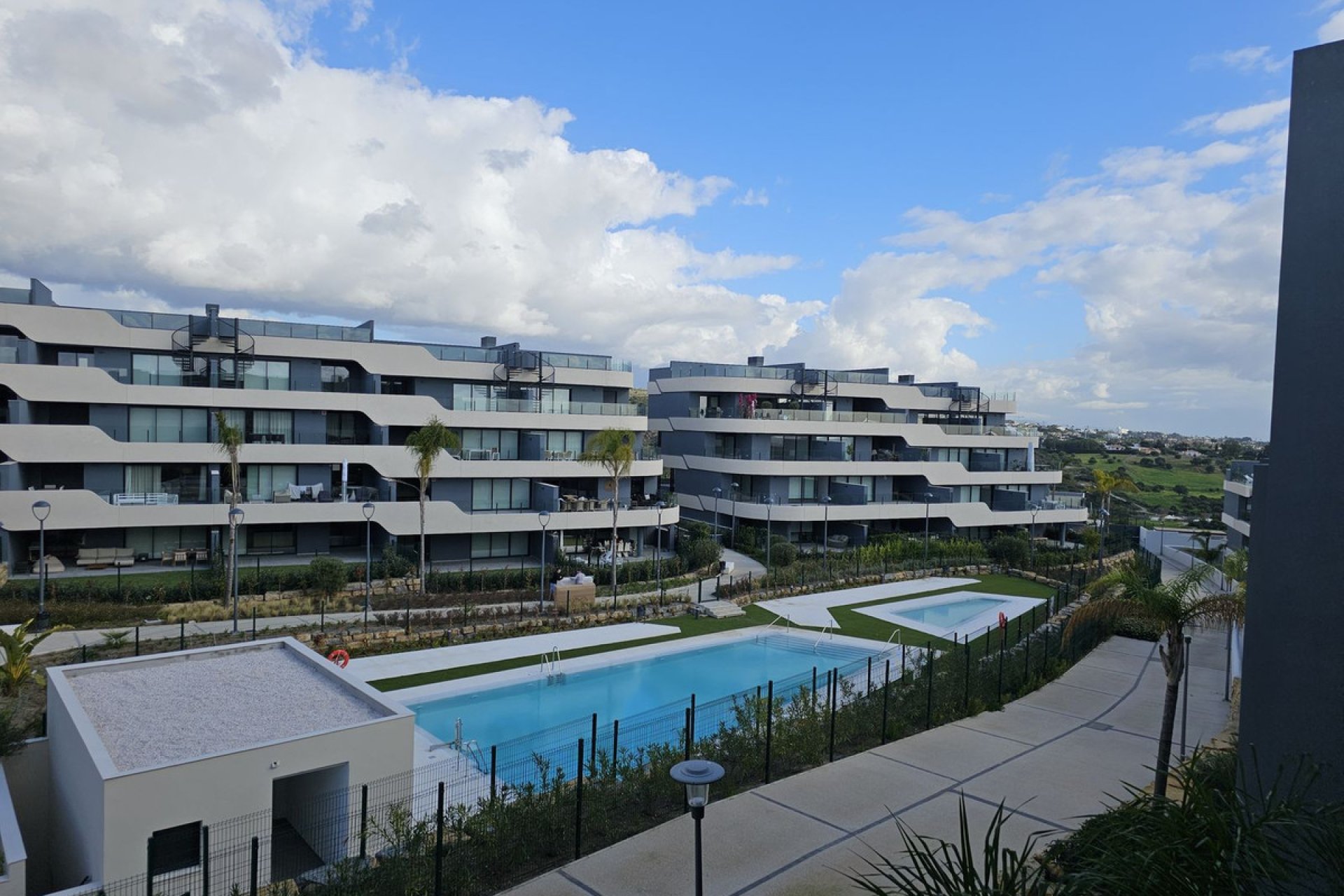 Resale - Apartment - Penthouse Duplex - Estepona - Estepona Centro