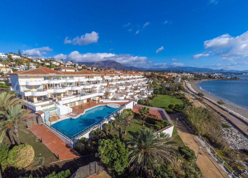 Resale - Apartment - Penthouse Duplex - Estepona - Estepona Centro