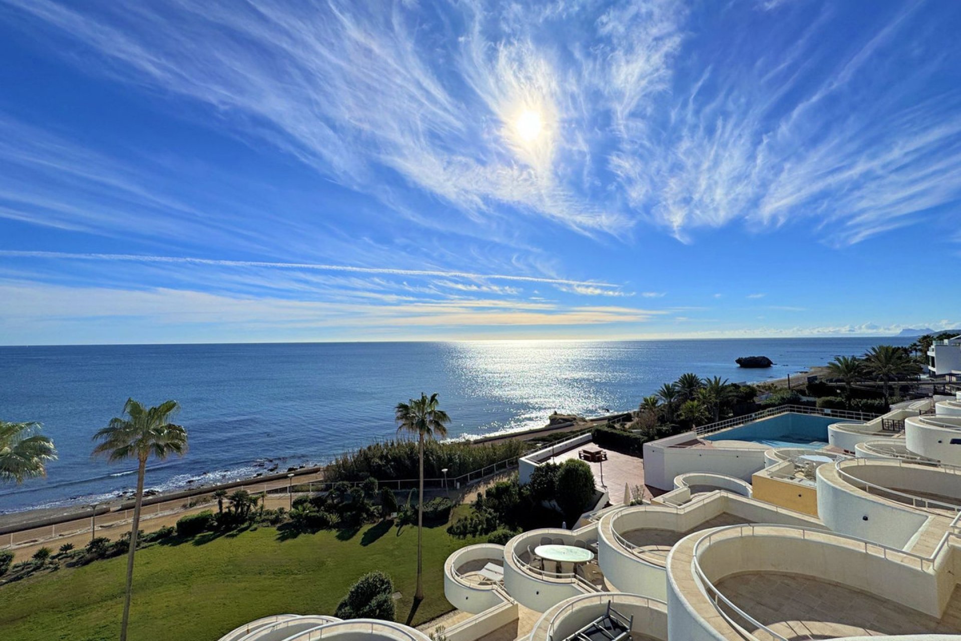 Resale - Apartment - Penthouse Duplex - Estepona - Estepona Centro